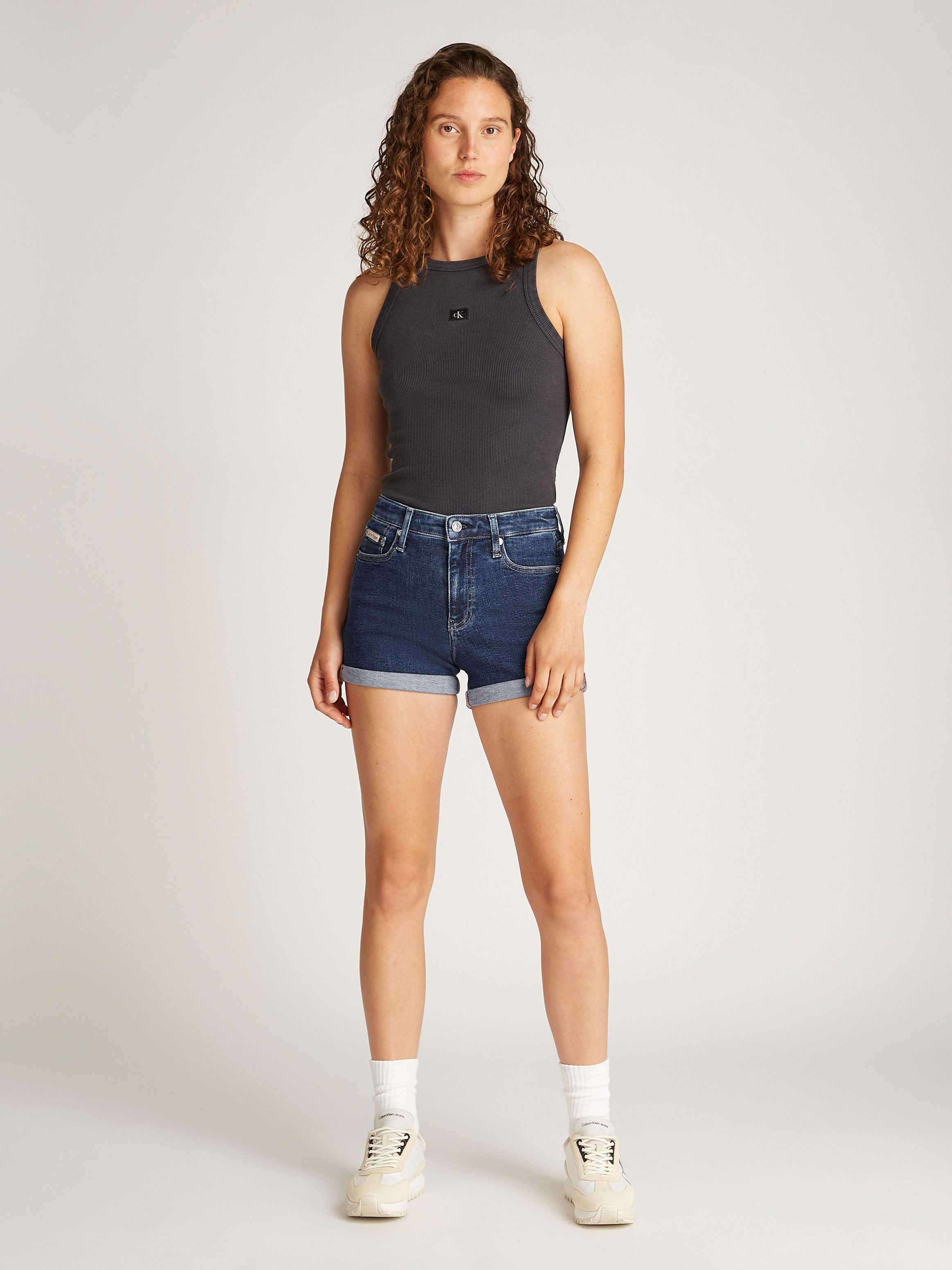 Calvin Klein Jeans Shorts MID RISE SHORT mit Umschlagsaum