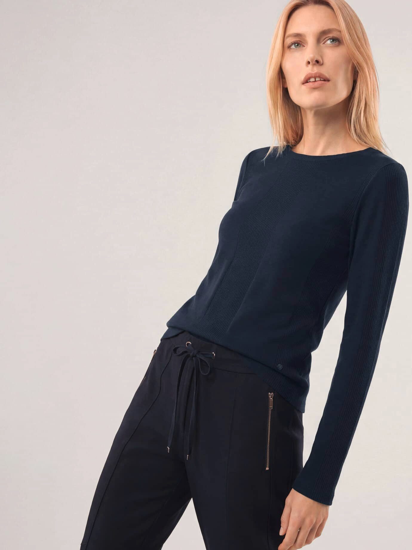 Walbusch Langarmshirt Damen Shirt in Feinstrickoptik Rundhals Langarm, pflegeleicht, atmungsaktiv – Bild 3 von 4