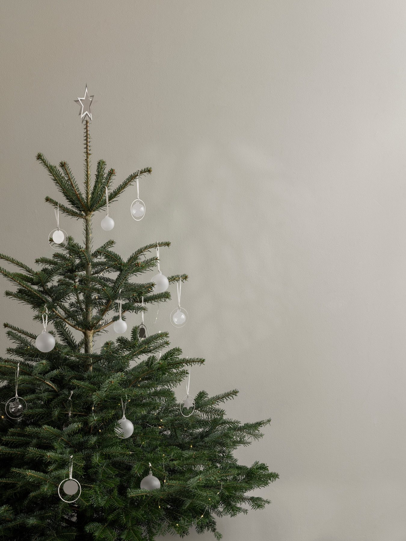 blomus Christbaumspitze Weihnachtsbaumspitze -KITAI- Weihnachtsstern: modernes Design, mundgeblasene Handkugel