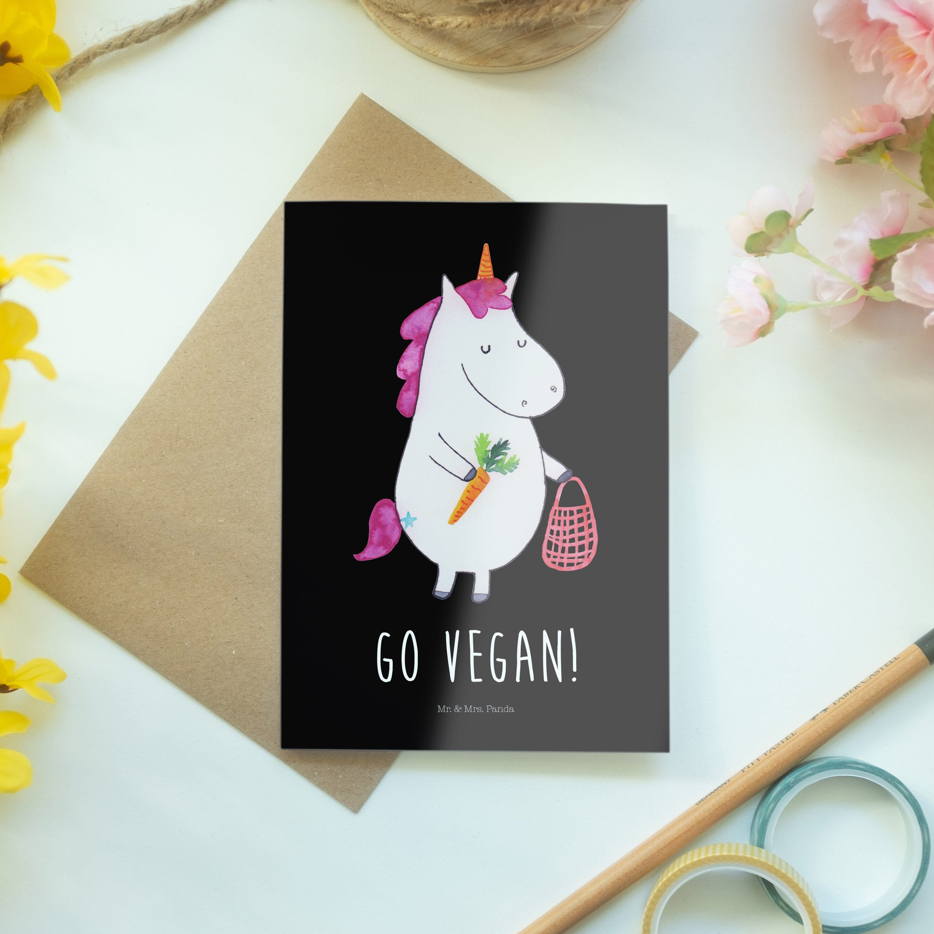 Mr. & Geschenk, - Veganer, Einhorn Geburtstagskarte, Mrs. Panda Einhor - Vegan Grußkarte Schwarz
