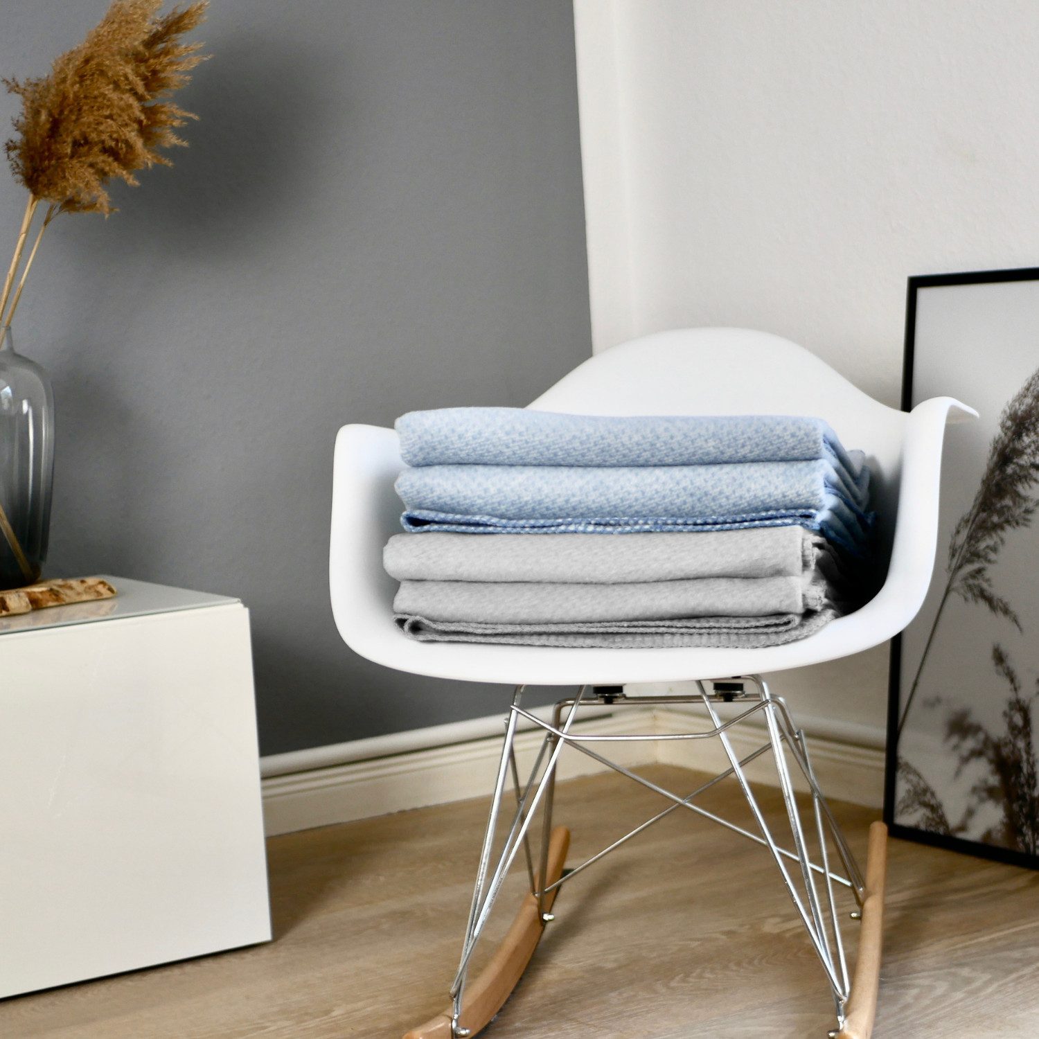 Wolldecke EMMA Premium Kuscheldecke aus 100% weicher Bio-Baumwolle in 7 Far günstig online kaufen