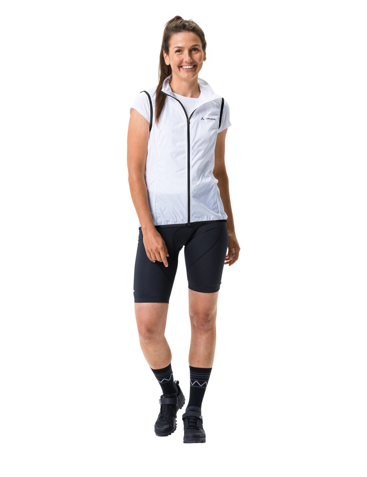 VAUDE Funktionsweste WOMEN'S MATERA AIR VEST leichtes und atmungsaktives Material, winddicht und wasserabweisend