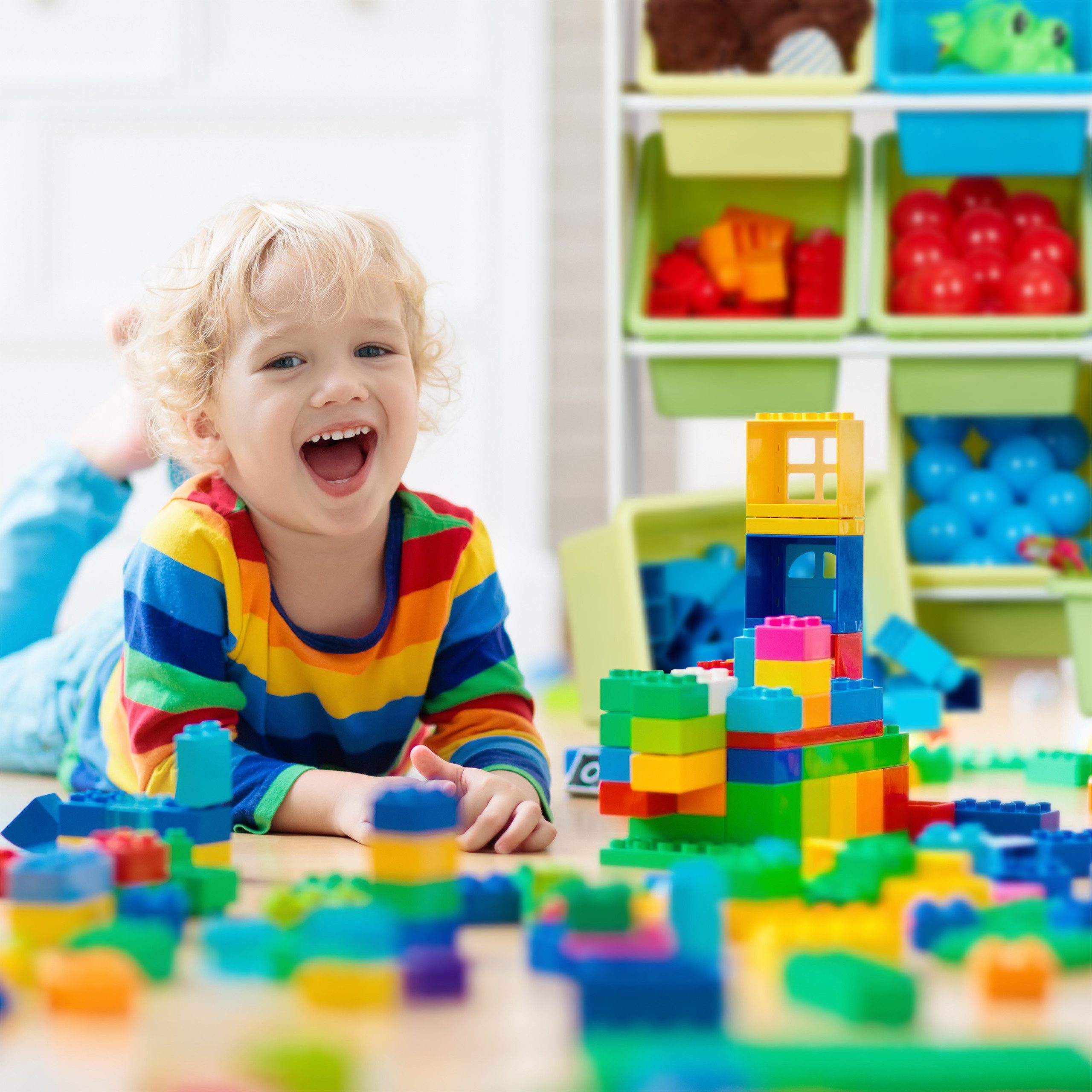 relaxdays Kinderregal mit 9 Boxen und Motiv, A