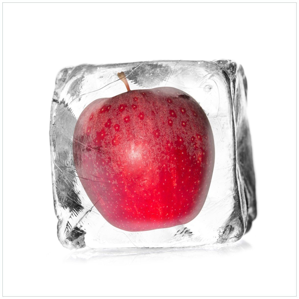 Wallario Tischplatte Roter Apfel in Eiswürfel - Eiskaltes Obst (1 St), für Ikea Lack Tisch geeignet