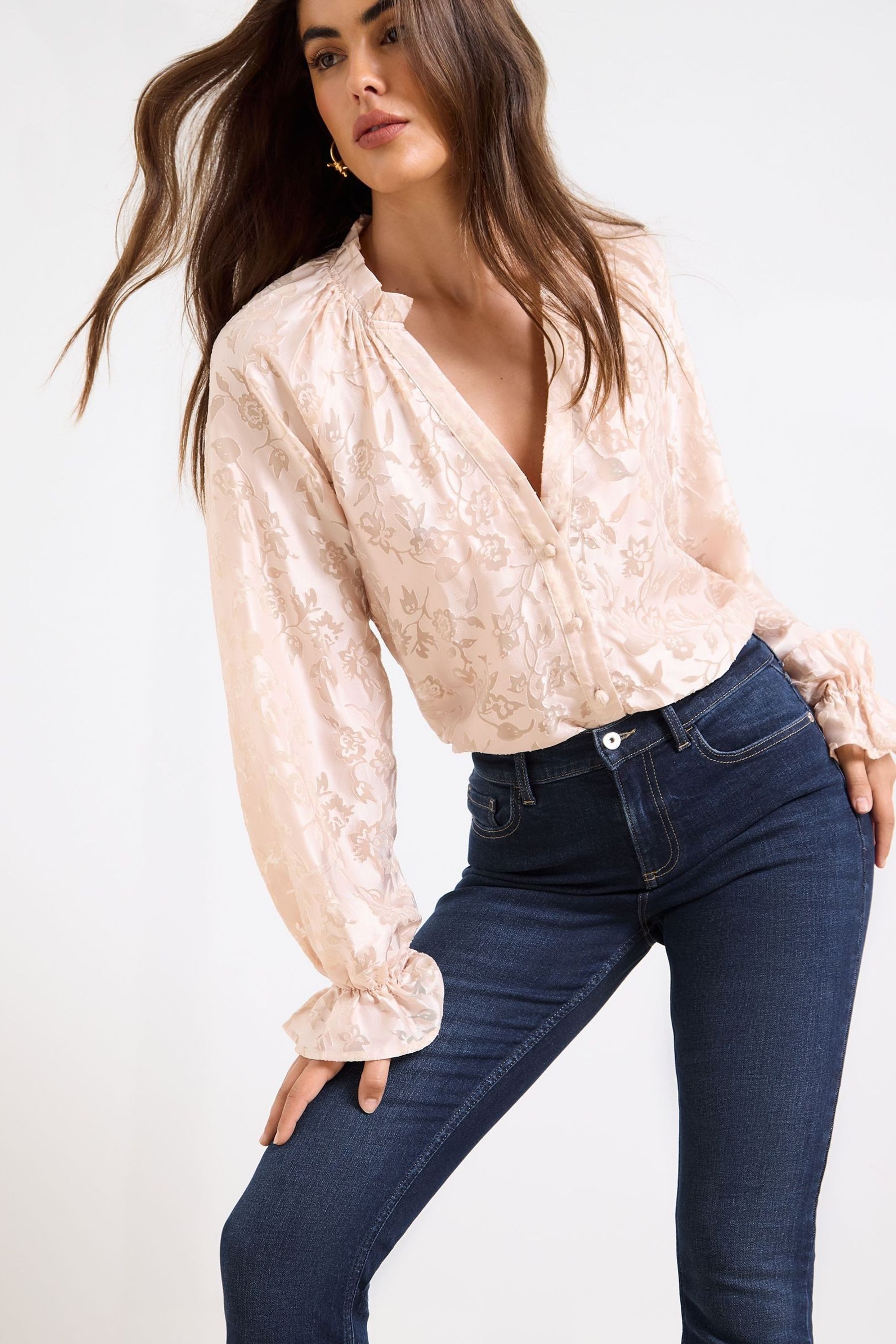 LIPSY Schlagjeans Ausgestellte Jeans mit mittlerem Bund, Regular (1-tlg)