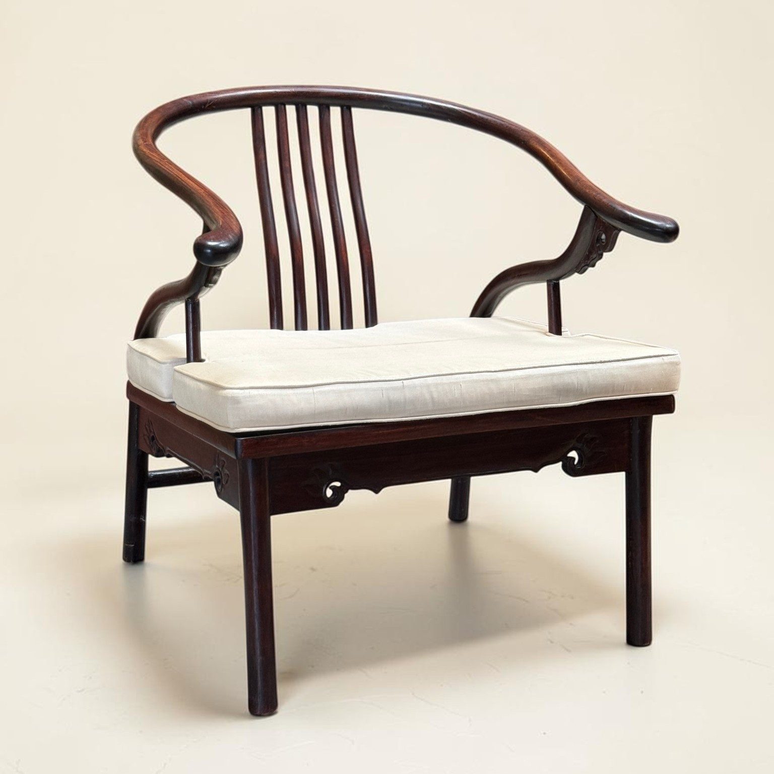 Asien LifeStyle Dekofigur Chinesischer Sessel Quanyi Hufeisenlehne Holz alt