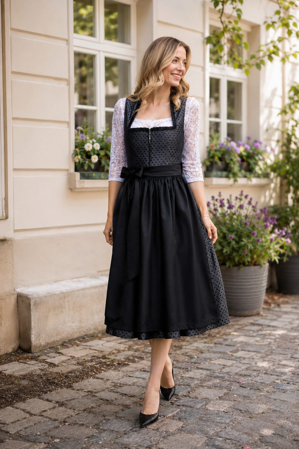 Alpenmärchen Dirndl Midi Dirndl Liane in schwarz - ALM1054