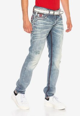 Cipo & Baxx Straight-Jeans in modischem Design