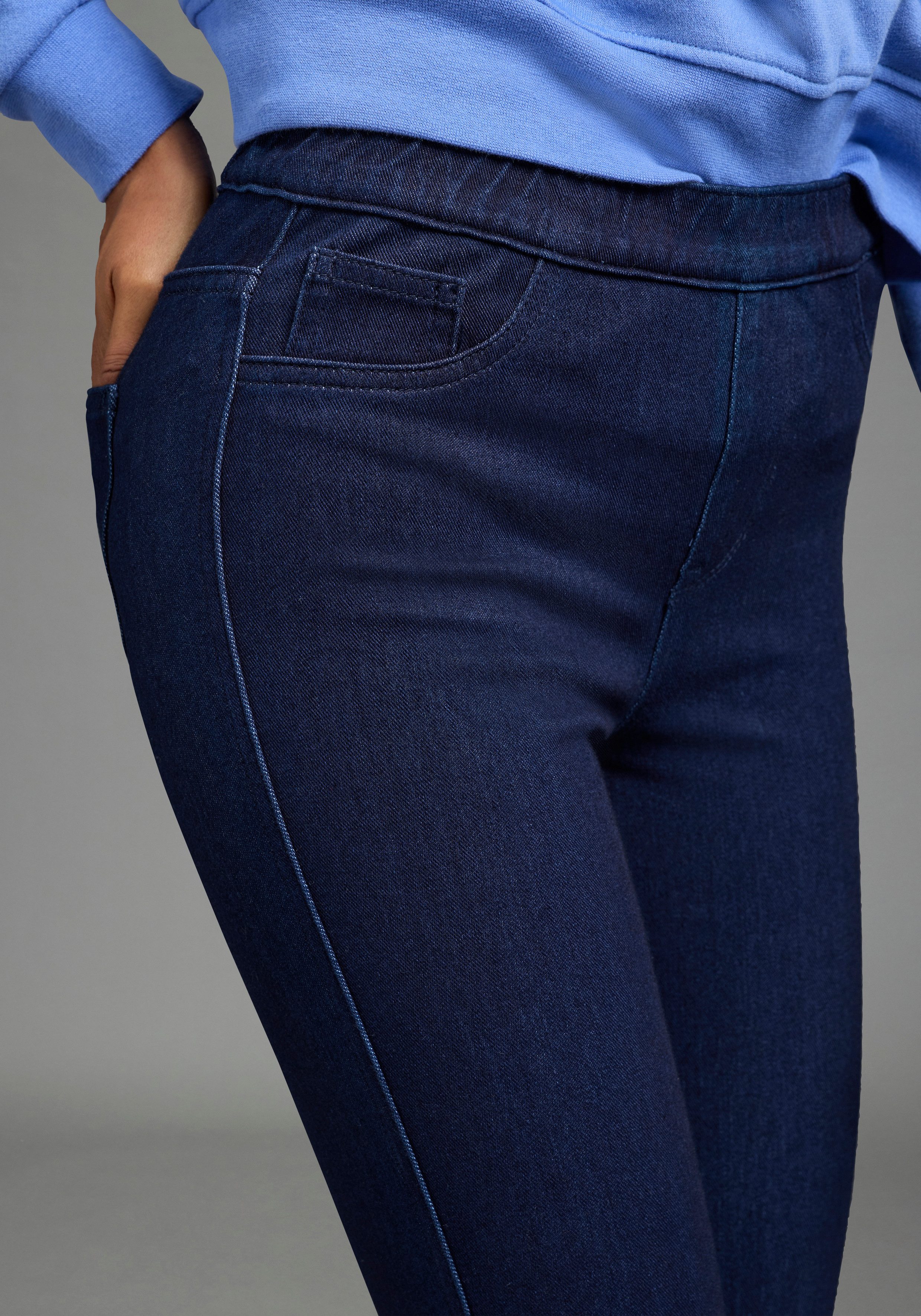 Arizona Jeansjeggings im 4 Way Stretch, Quer- und Längselastisch, 7/8 extra-enger Skinny-Fit, normale Leibhöhe, 7/8-Länge – Bild 3 von 5
