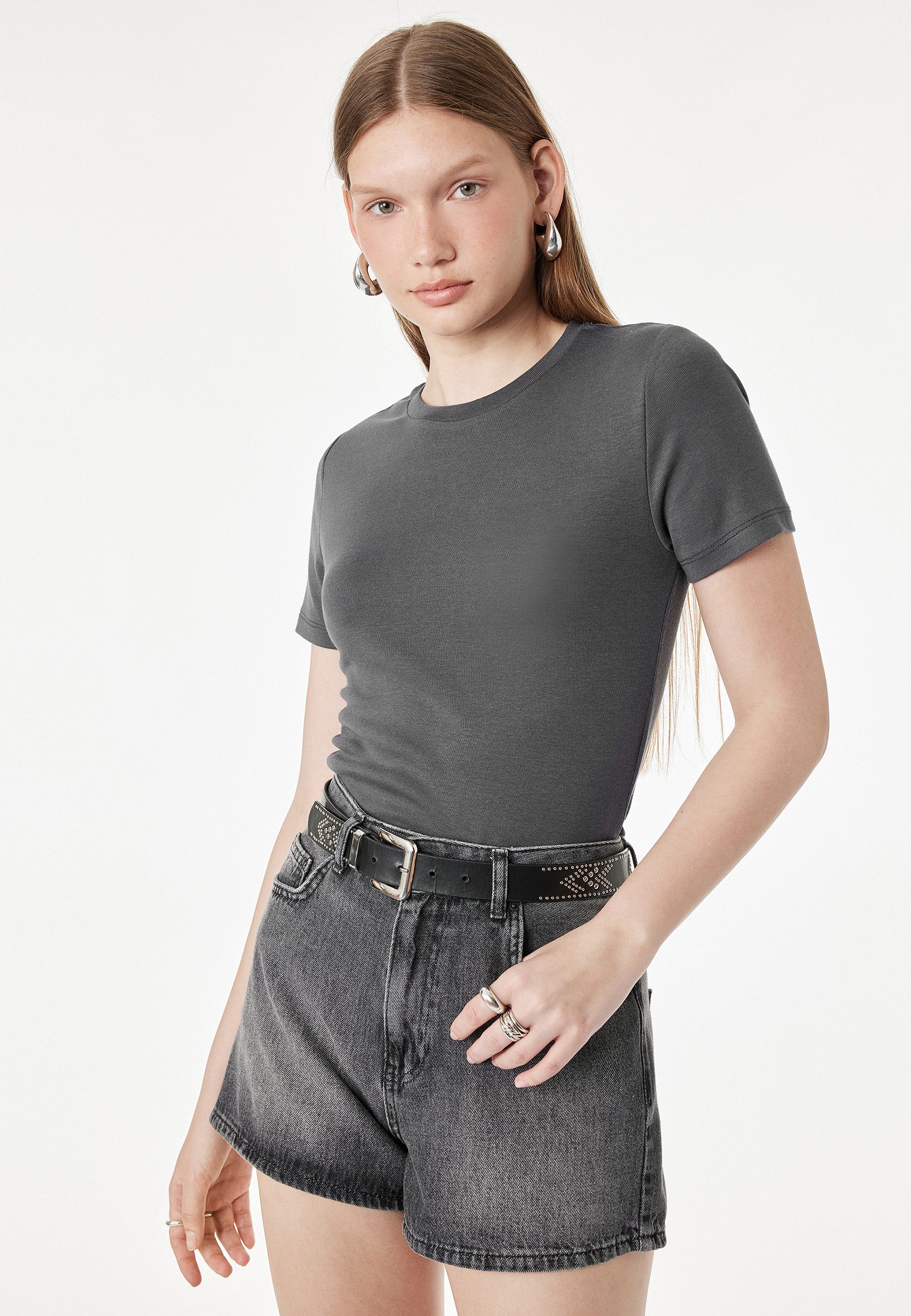 Koton T-Shirt Koton Asymmetrisches Modal T-Shirt