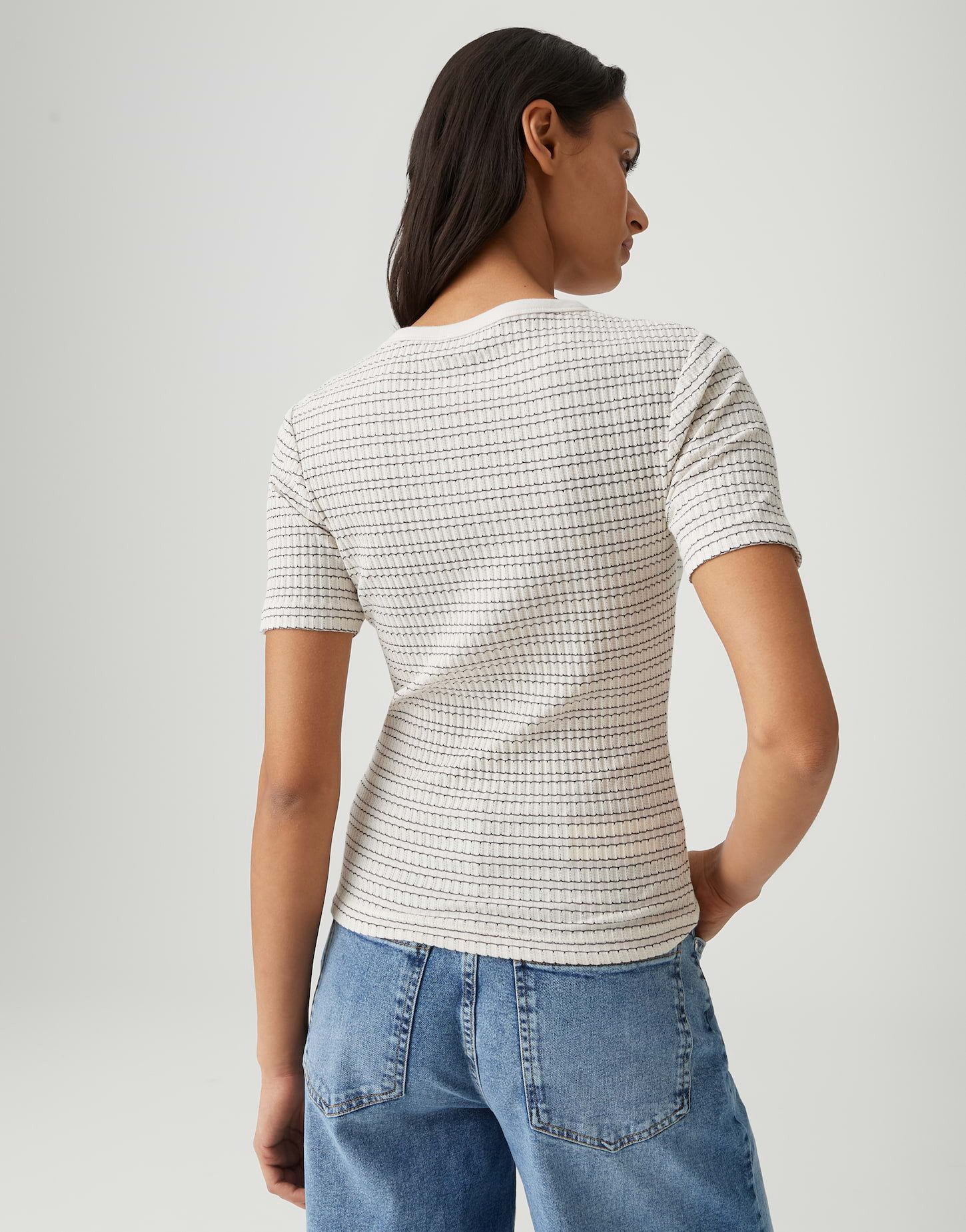 OPUS Kurzarmshirt Strickpullover aus flauschigem Frisé Garn Weite Passform, Pull-on, weicher Fall