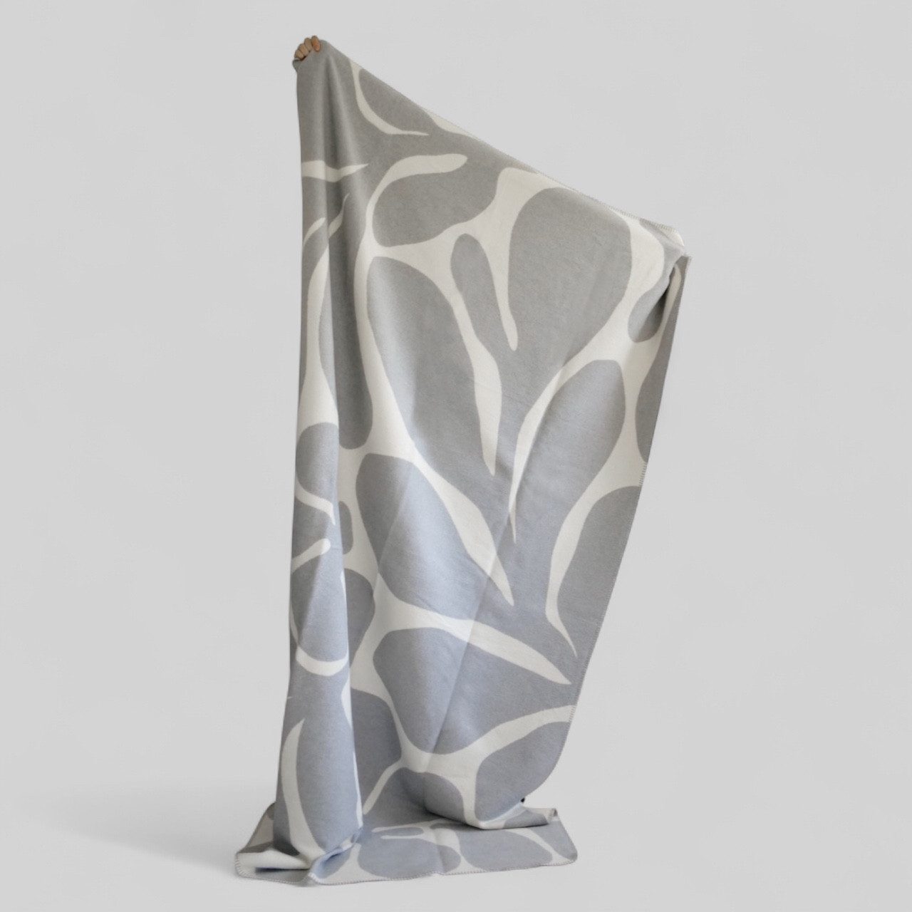 Wohndecke BJÖRK XL-Baumwolldecke Made in Germany, große Kuscheldecke 150x230cm, RIEMA Germany, weiche XL Tagesdecke aus recycelter Baumwolle OEKOTEX zertifiziert