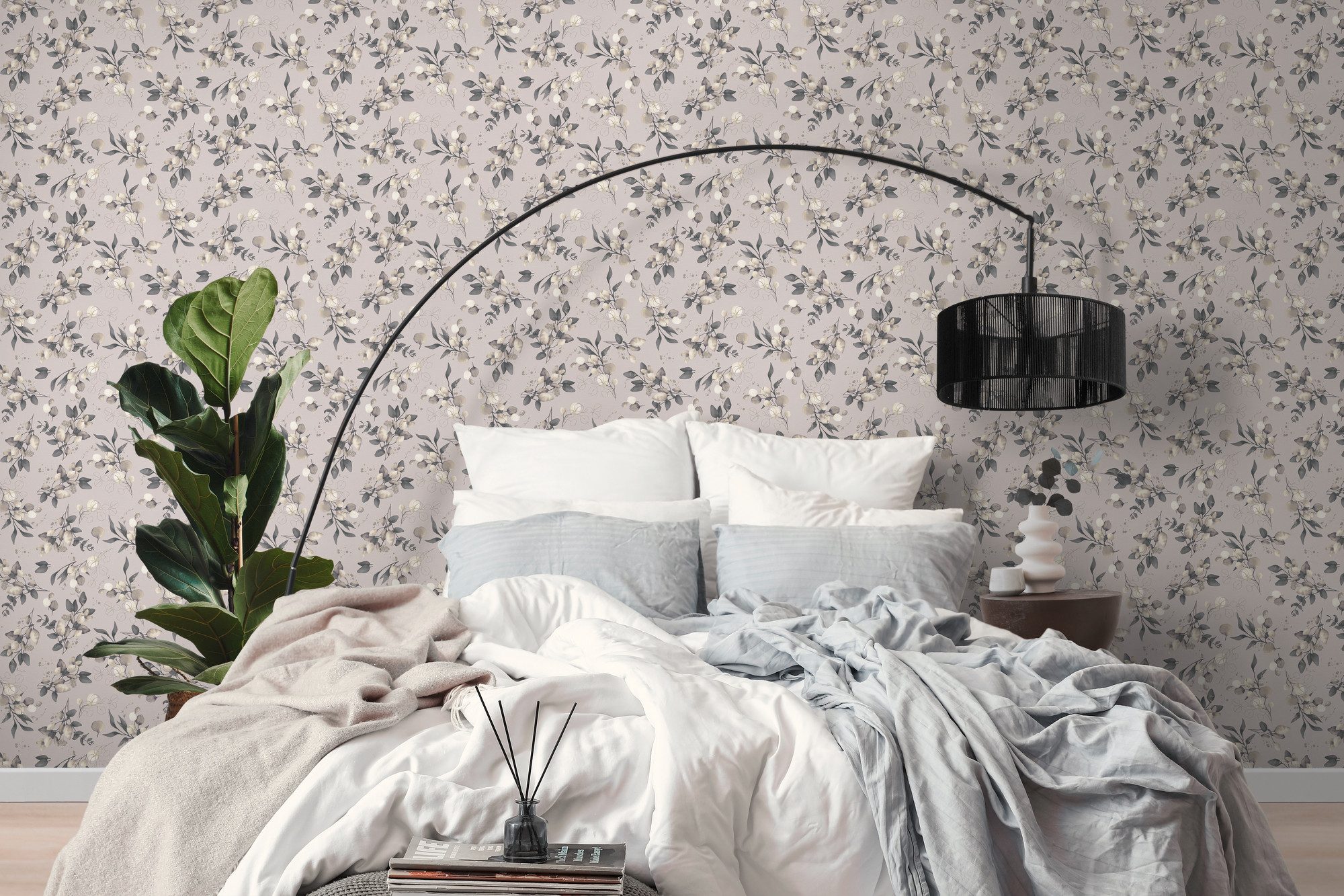 A.S. Création Vliestapete Pure Elegance Blumen-Tapete Mustertapete Blümchen Blattmuster, glatt, leicht glänzend, (1 St), Vliestapete floral für Schlafzimmer Küche Wohnzimmer Blumen Design