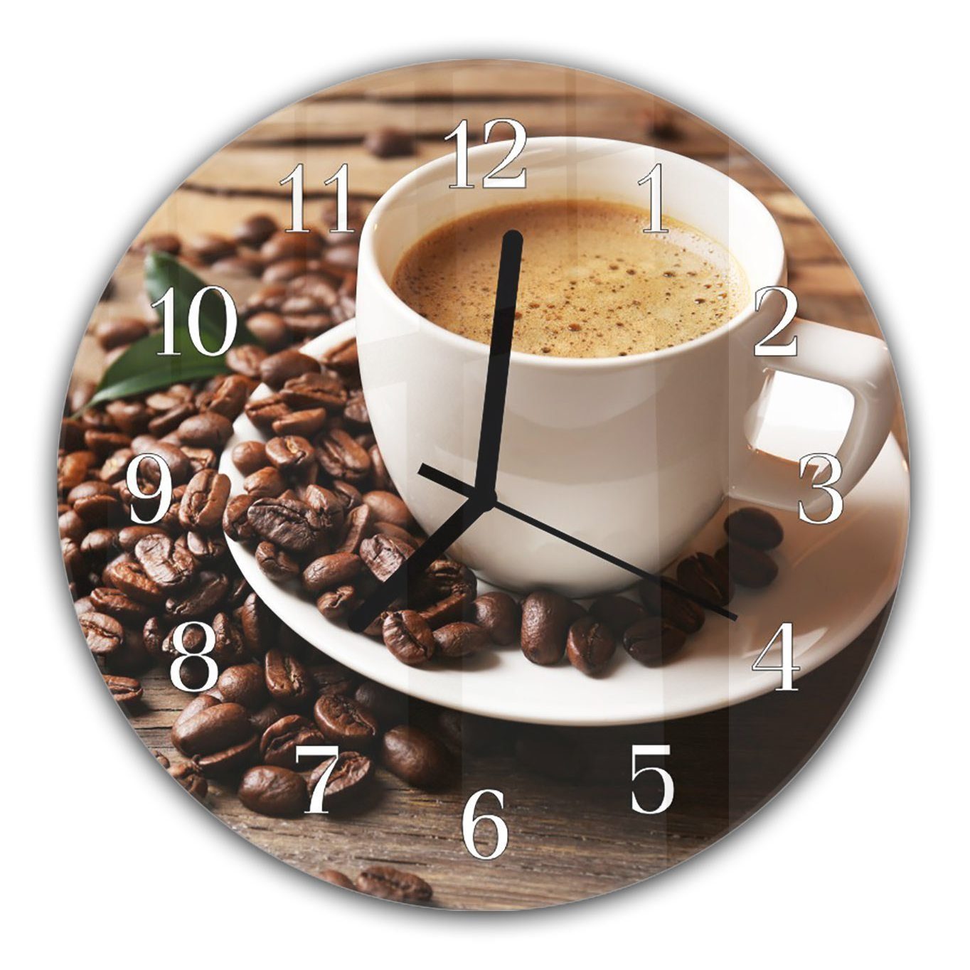 Primedeco Wanduhr Wanduhr aus Glas mit Motiv Kaffeetasse auf Holztisch - Rund mit Durchmesser 30 cm und Quarzuhrwerk