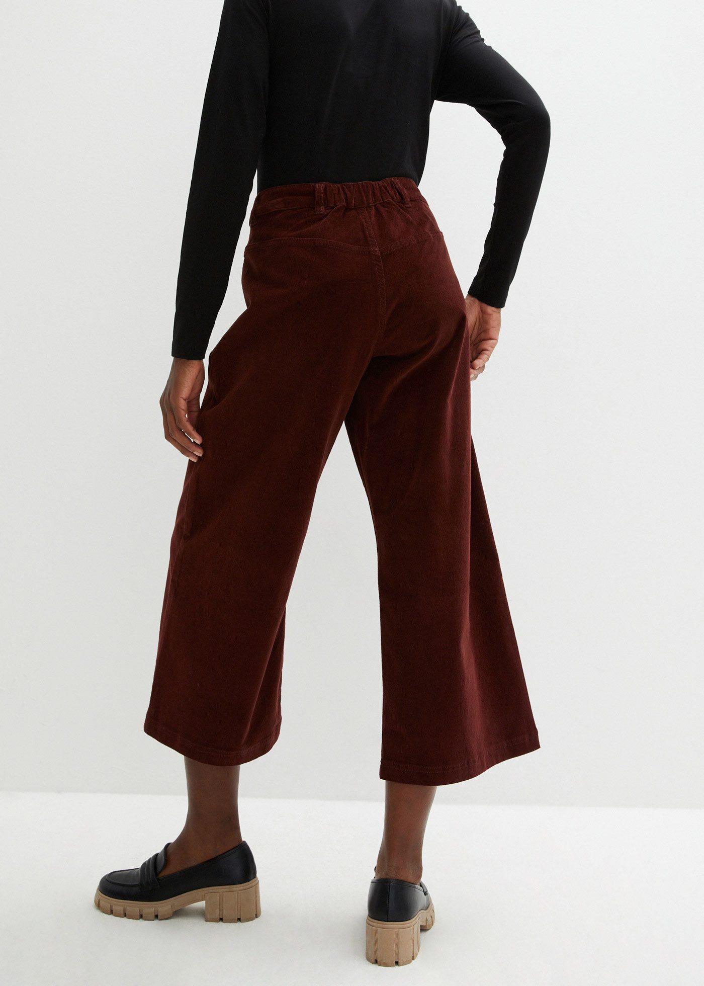 bonprix Cordhose Culotte aus Stretchcord, lockere Passform, hoher Bund, 7/8 günstig online kaufen