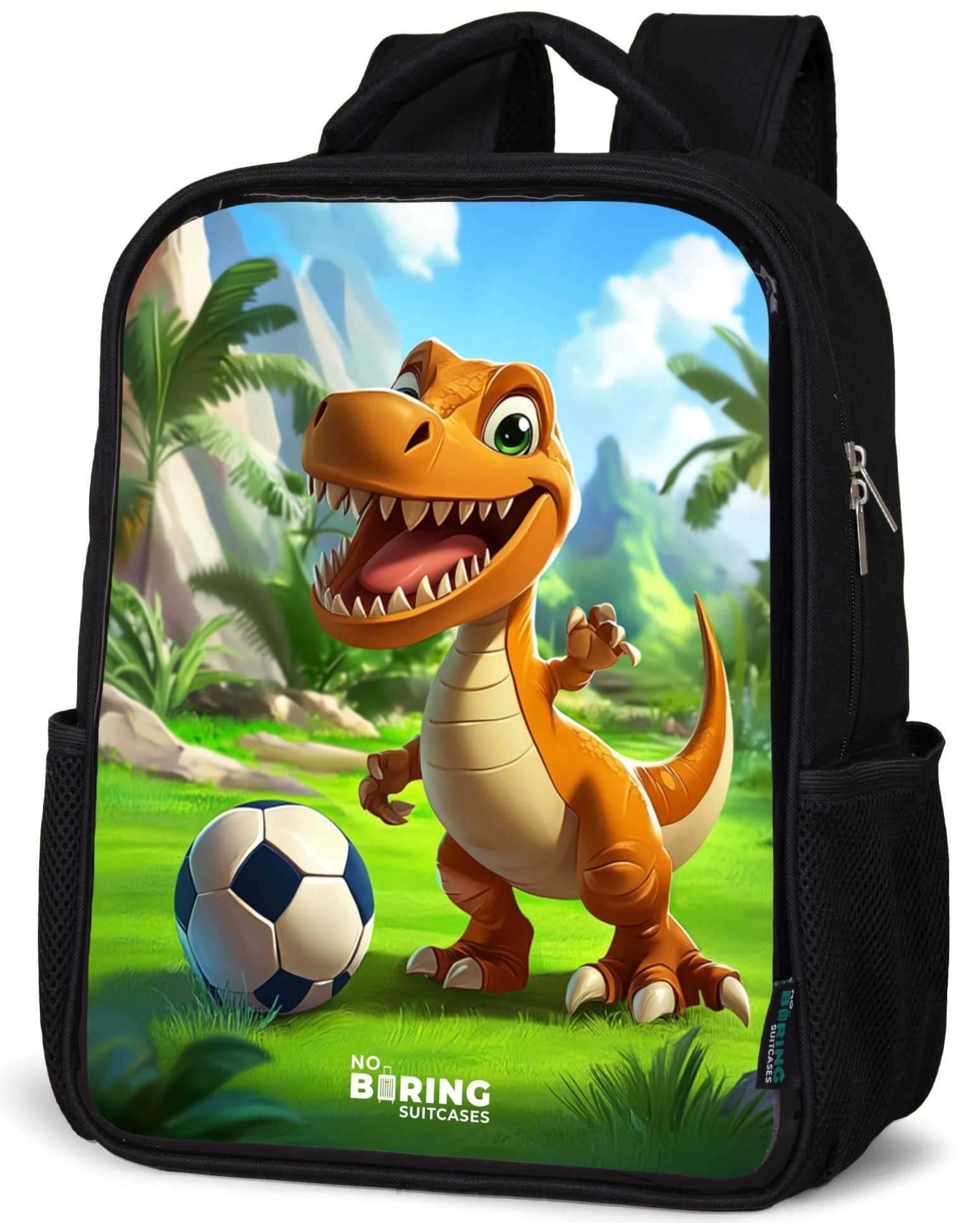 Rucksack Dino mit einem Fußball in grüner Landschaft