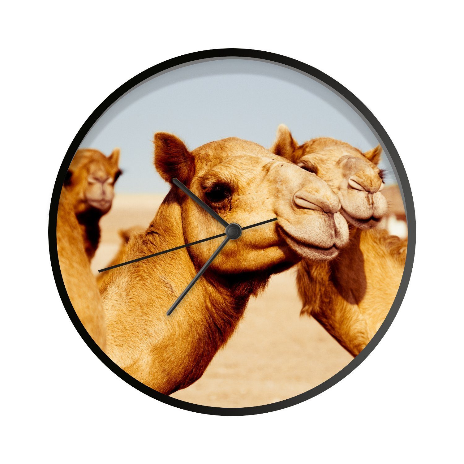 MuchoWow Wanduhr »Kamele auf einer sandigen Ebene in Dubai« (Uhrwerk, Inkl.  Batterie, Wanddekoration, Wohnzimmer, Modern, Holz)