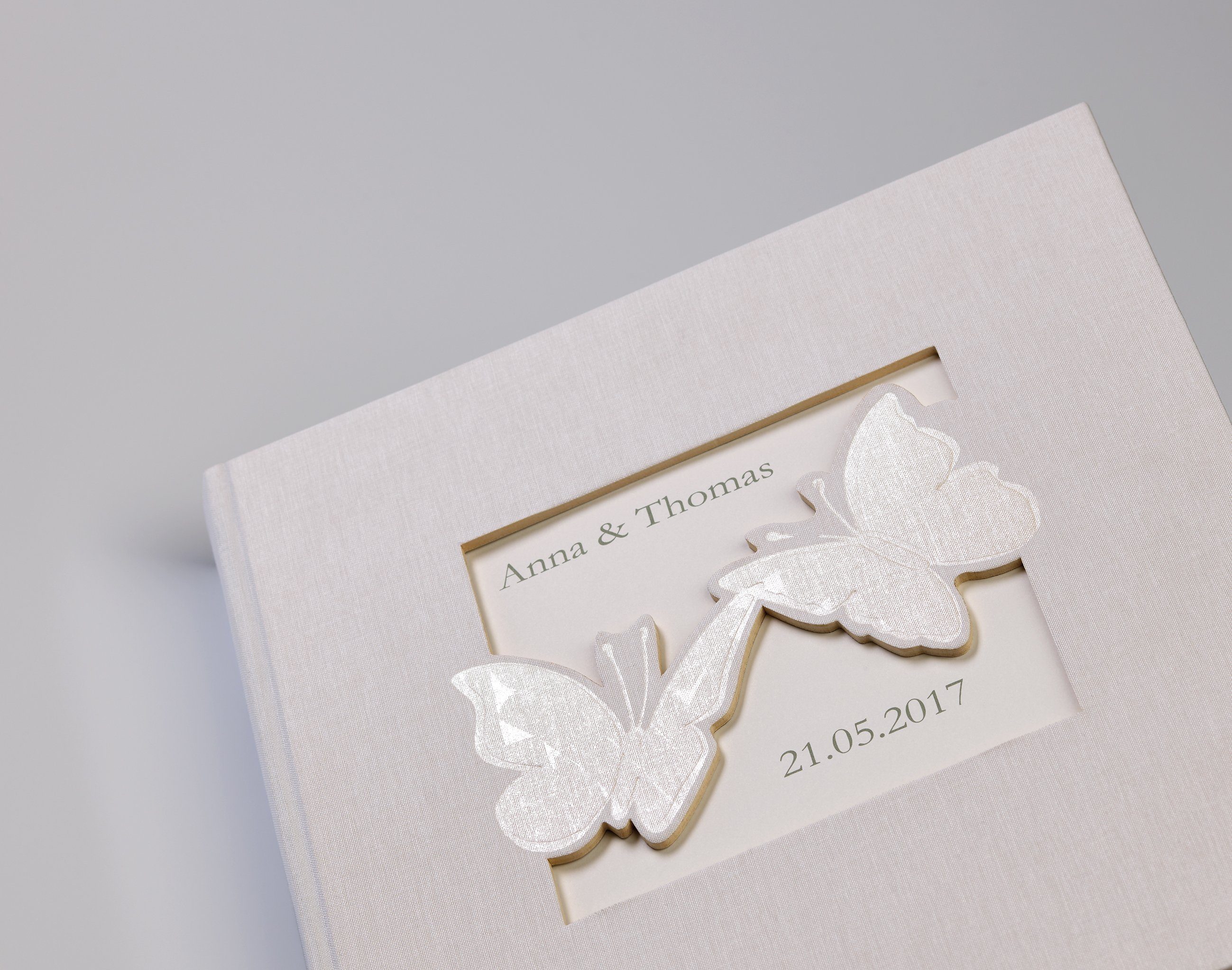 Walther Design Fotoalbum Hochzeitsalbum Farfalla, buchgebundenes Hochzeitsalbum, Leineneinband, Permuttprägung