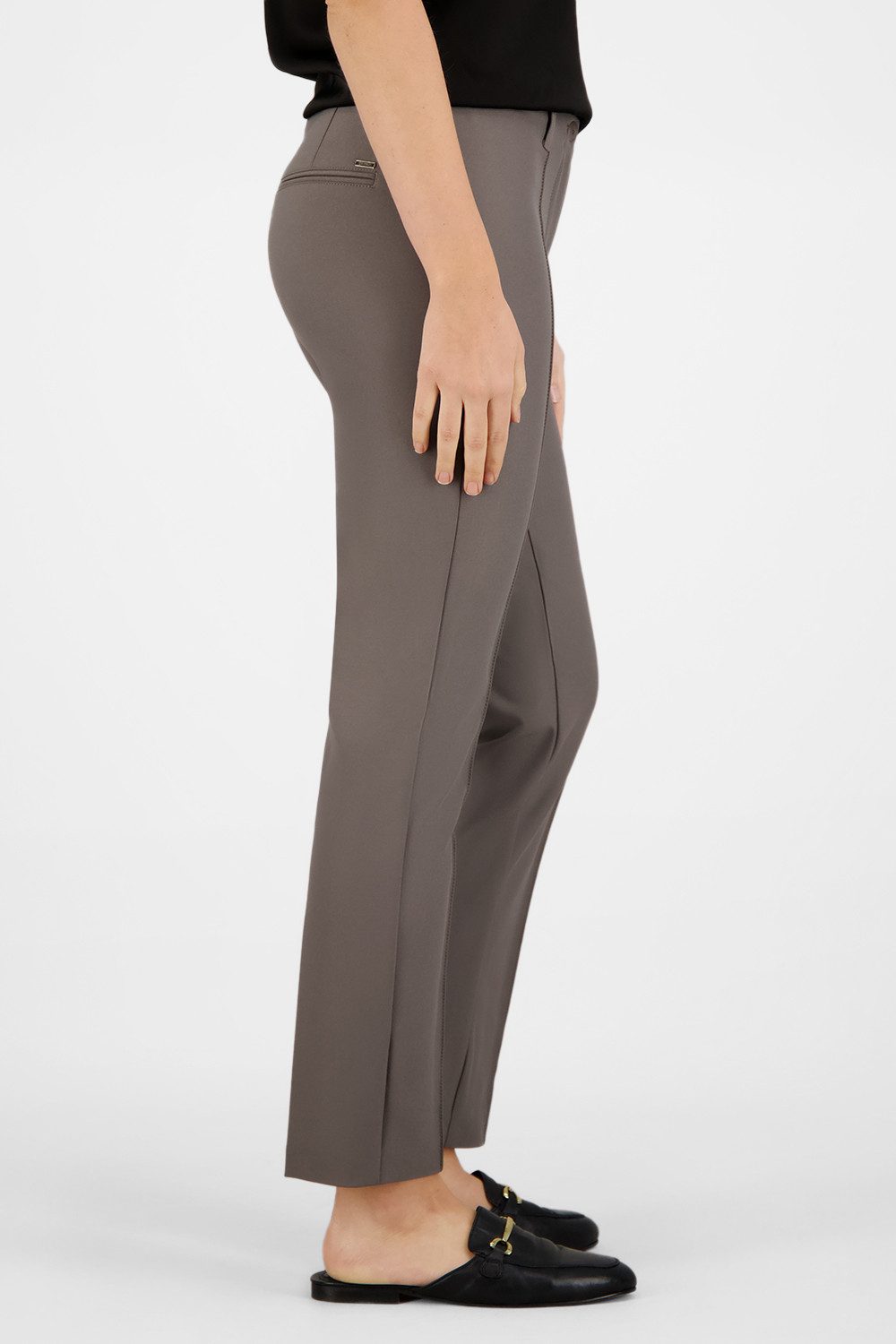 Atelier GARDEUR Straight-Jeans ZENE61-602471-3025 braun dunkel taupe Straight Fit Technohose Formstabiles Techno-Scuba Material mit elastischem Tragekomfort