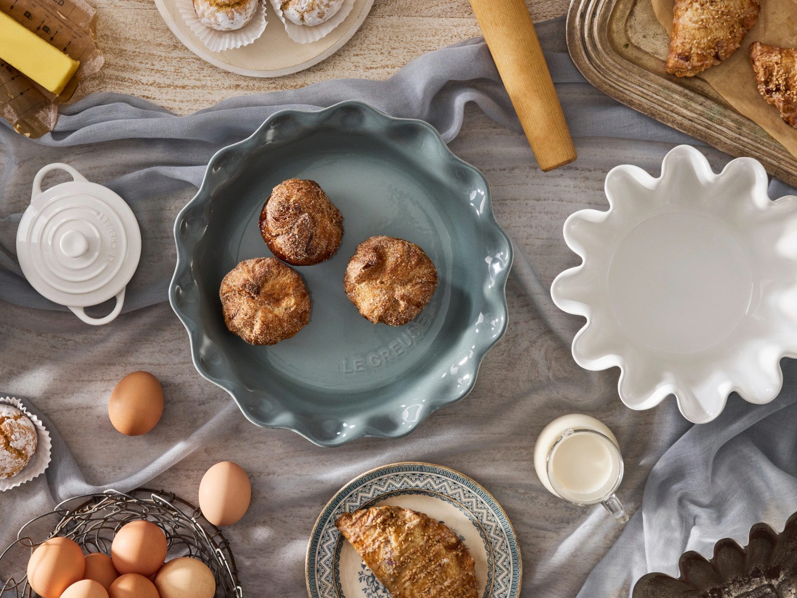 LE CREUSET Backform Pie-Form flint 23cm