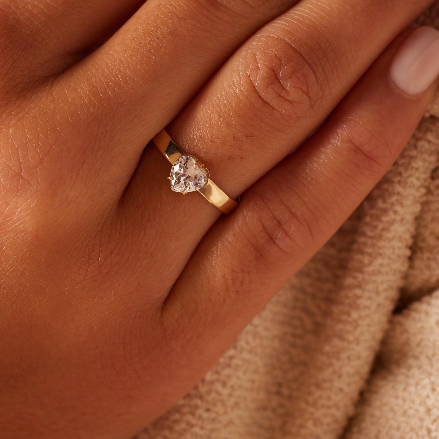 LUCARDI Fingerring Ring - 375 Gold - Gold - Zirkonia - Damen – Bild 2 von 5