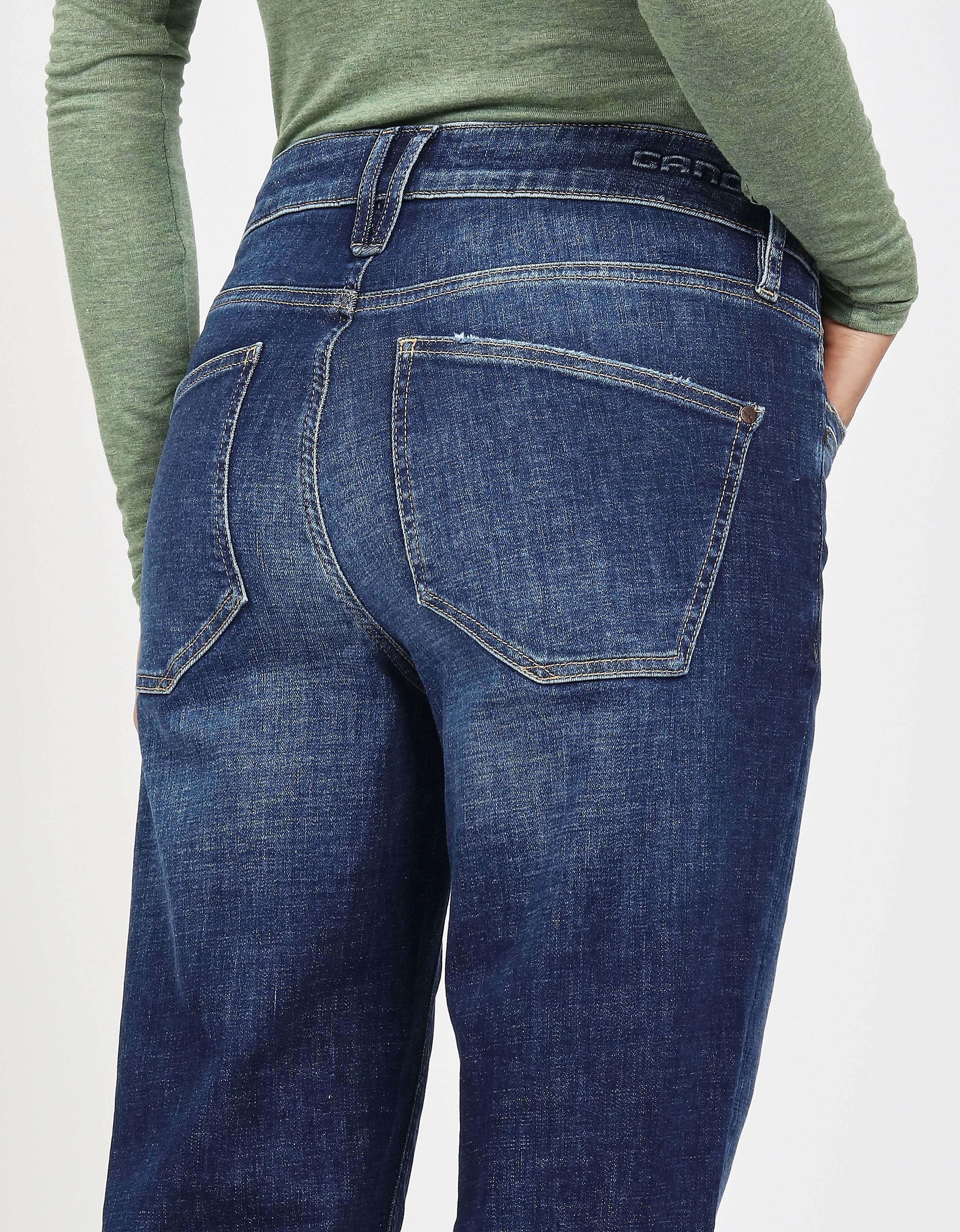 GANG Straight-Jeans 94STACY mit zusätzlicher Passe vorn