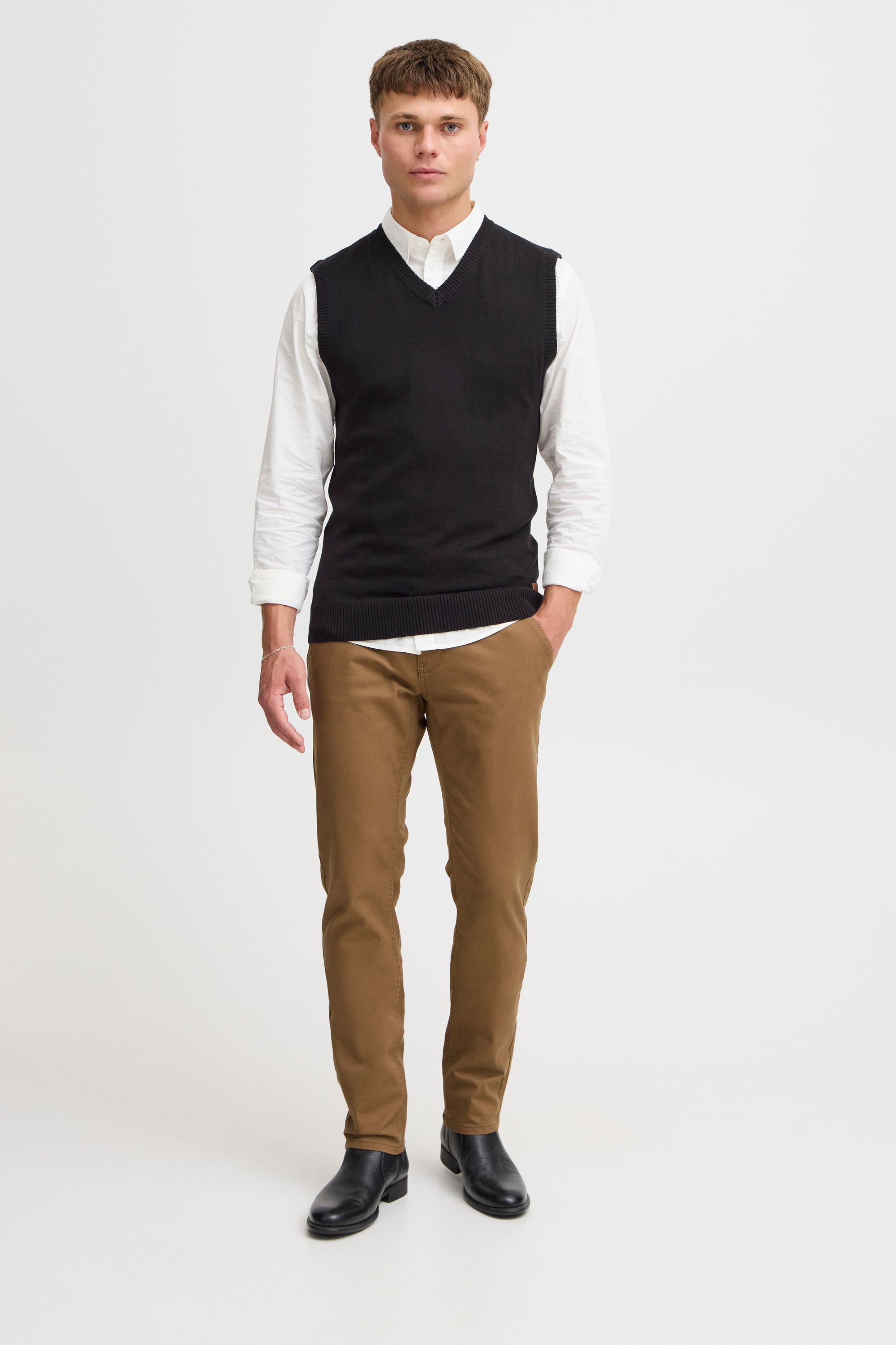 Blend Pullunder BHLarsson Stilvoller Pullunder mit V-Ausschnitt