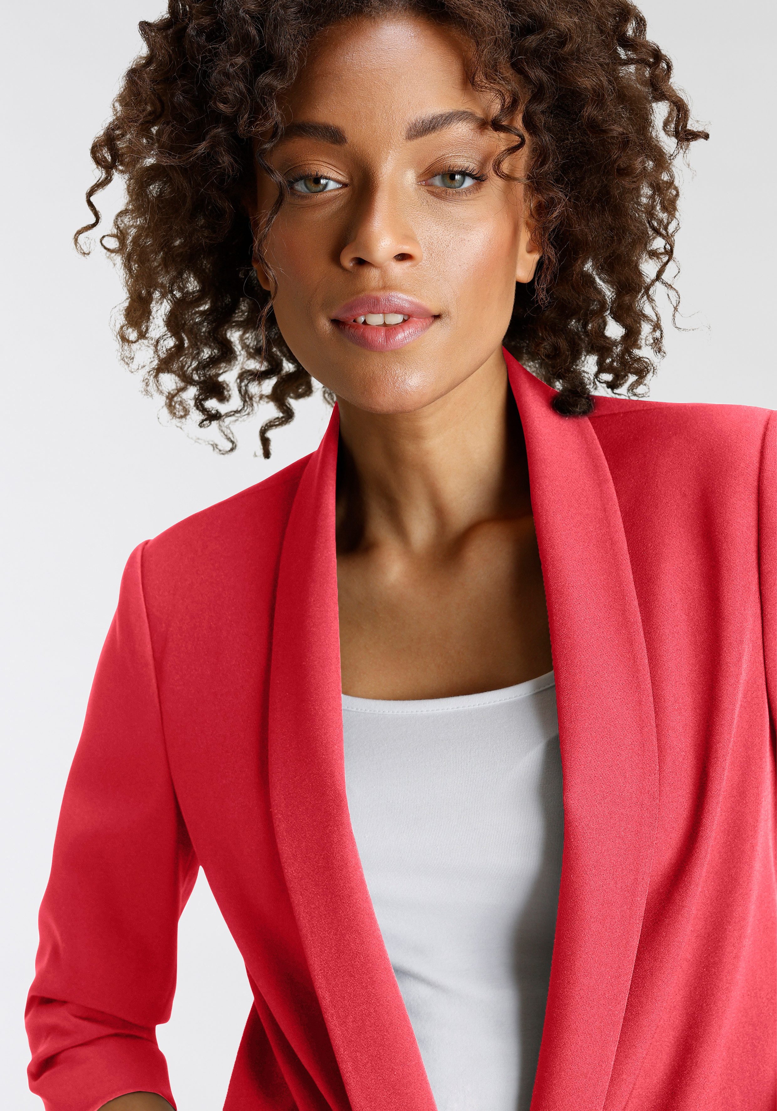 ONLY Kurzblazer ONLELLA – Femininer Blazer mit 3/4-Ärmeln und Raffung regular fit, casual, Web, Kunstfaser, V-Ausschnitt
