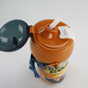 Disney Trinkflasche Disney Cars Lightning McQueen Wasserflasche, Flasche mit integriertem Trinkhalm und Tragegurt 500 ml