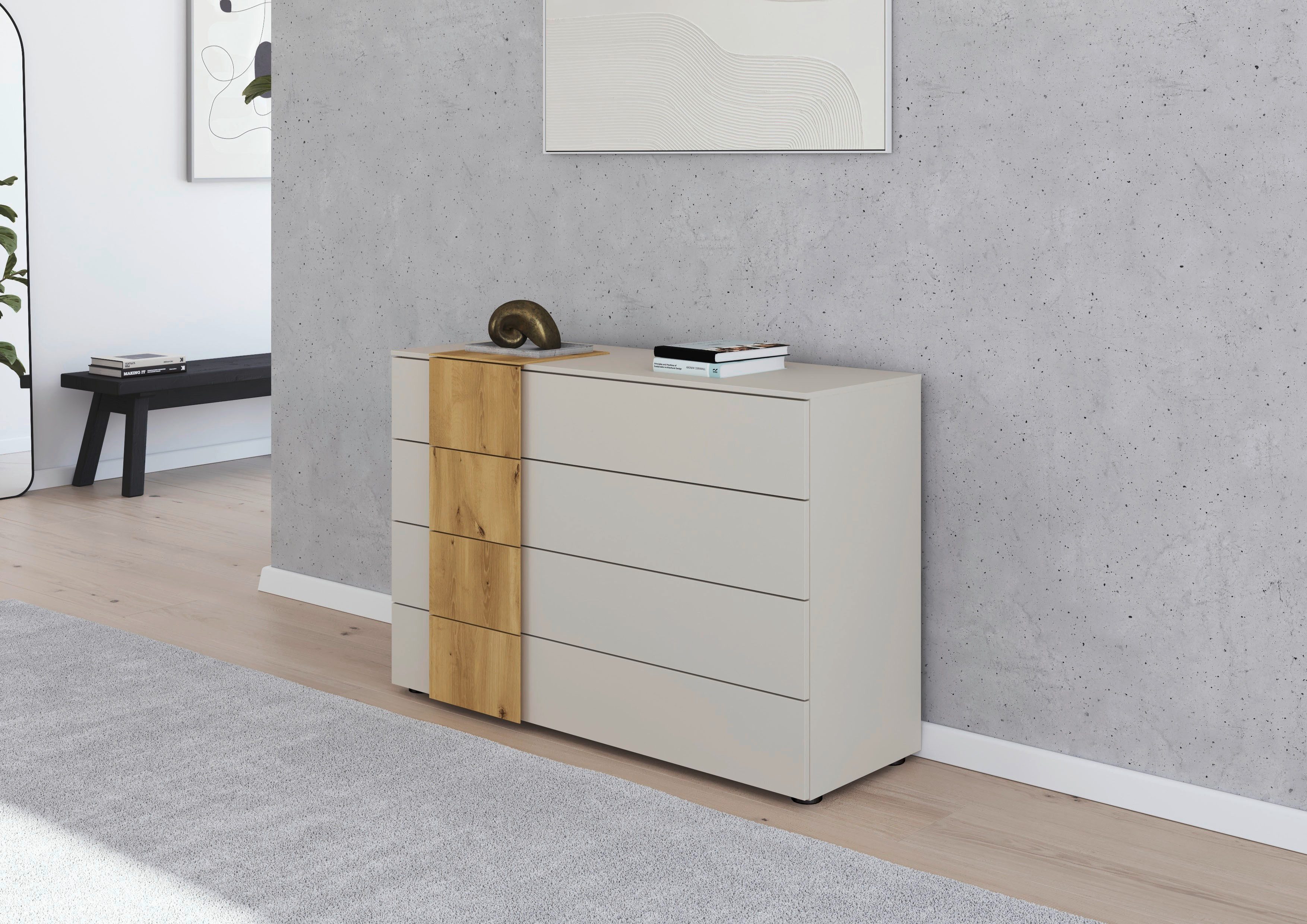 rauch Schubkastenkommode Sideboard Kommode Schubladenkommode KONA (Breite 120 cm, Höhe 81 cm), Absetzung Asteiche massiv, inkl. SOFT-CLOSE-FUNKTION MADE IN GERMANY
