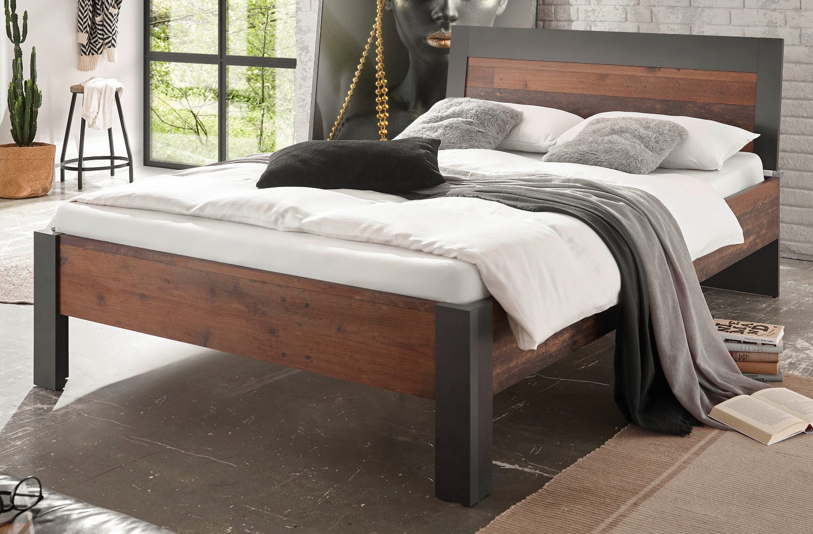 Inn.Furn Bett Ward