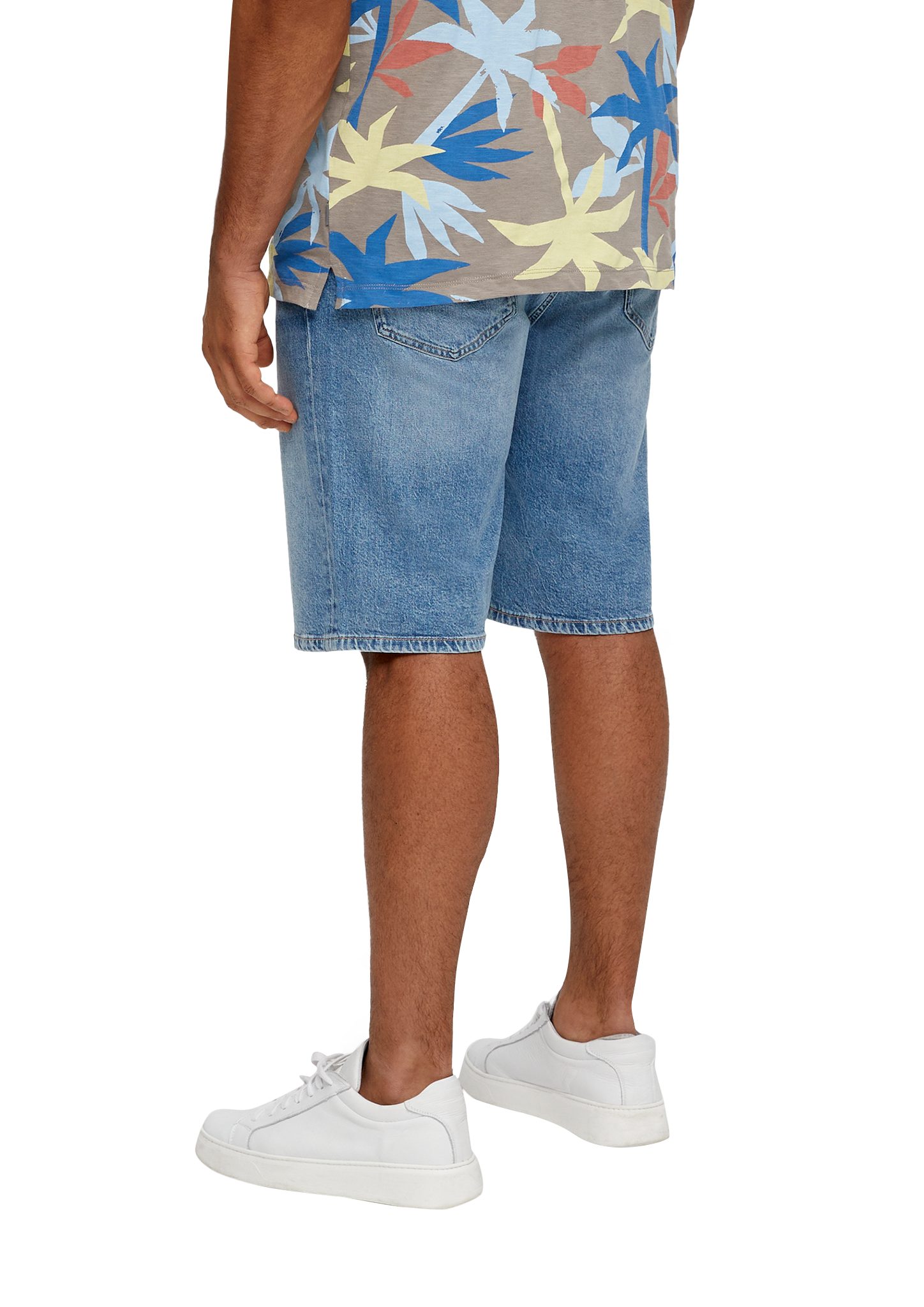 Fit / Leg / Rise Relaxed s.Oliver Jeansshorts Straight / Waschung Casby Jeans-Shorts Mid