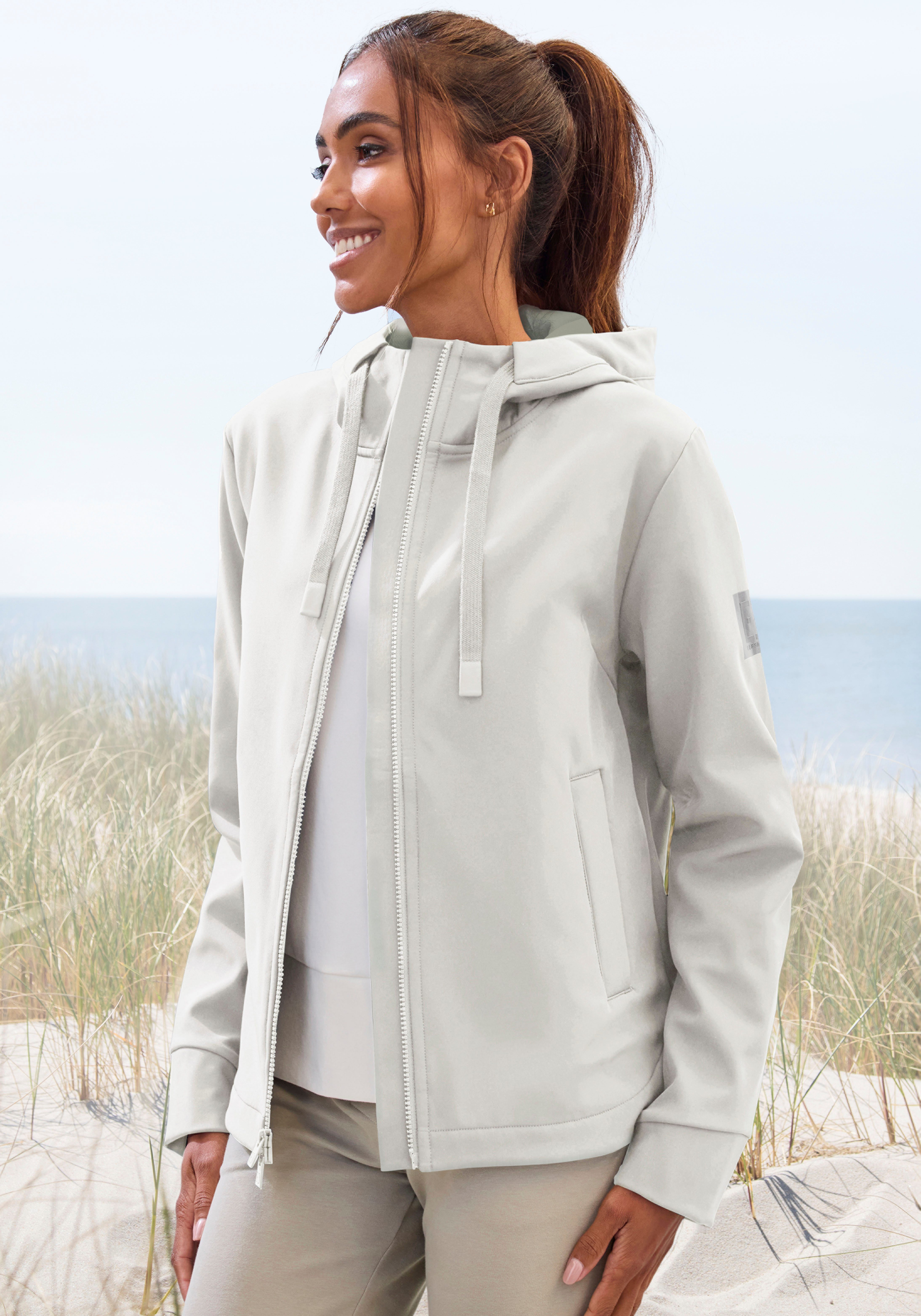 Elbsand Softshelljacke mit verstellbarer Kapuze