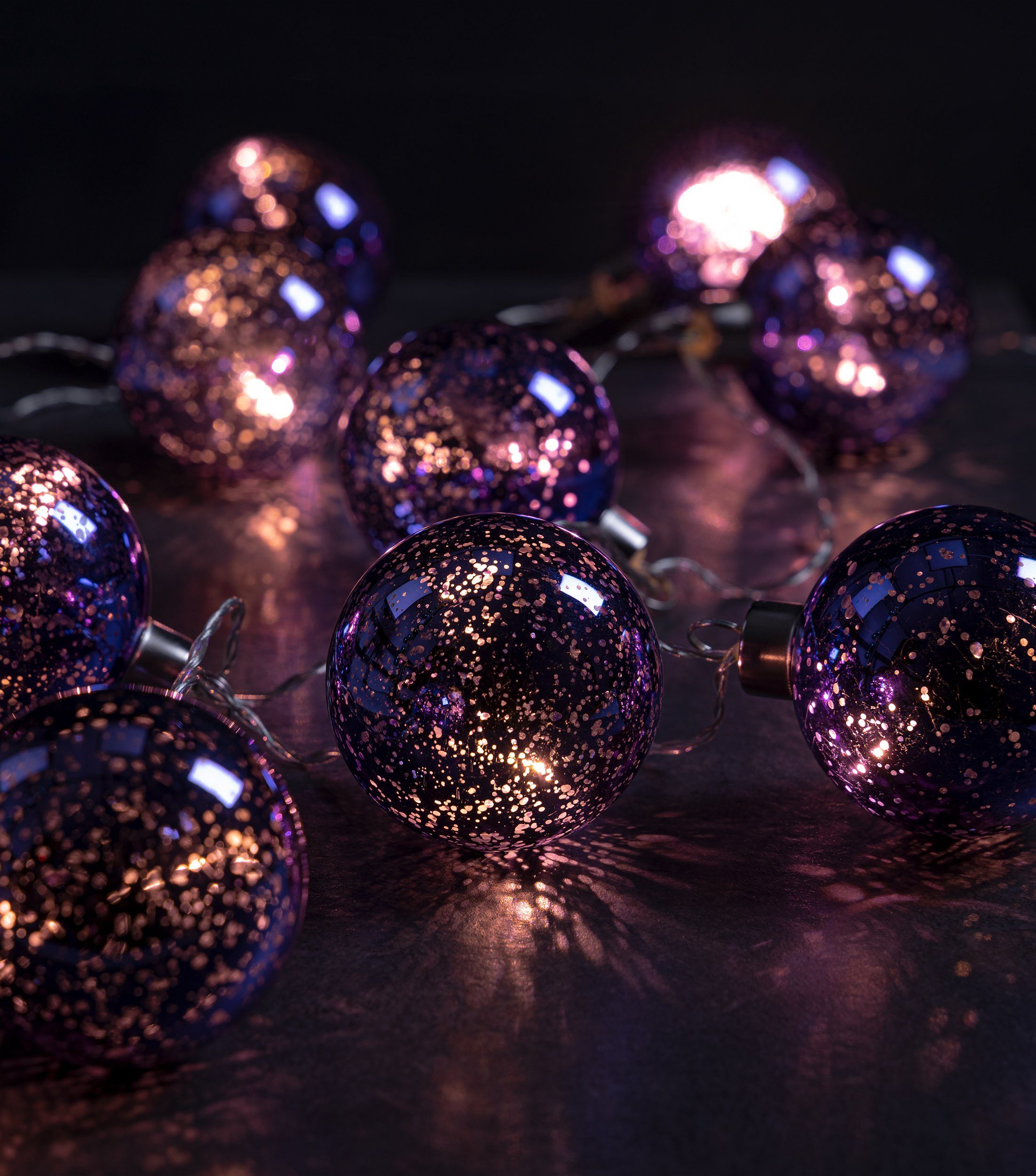 kamelshopping LED-Lichterkette LED Lichterkette mit 10 beleuchteten Weihnachtskugeln, Kugeln aus Glas mit Muster, ca. 180 cm lang