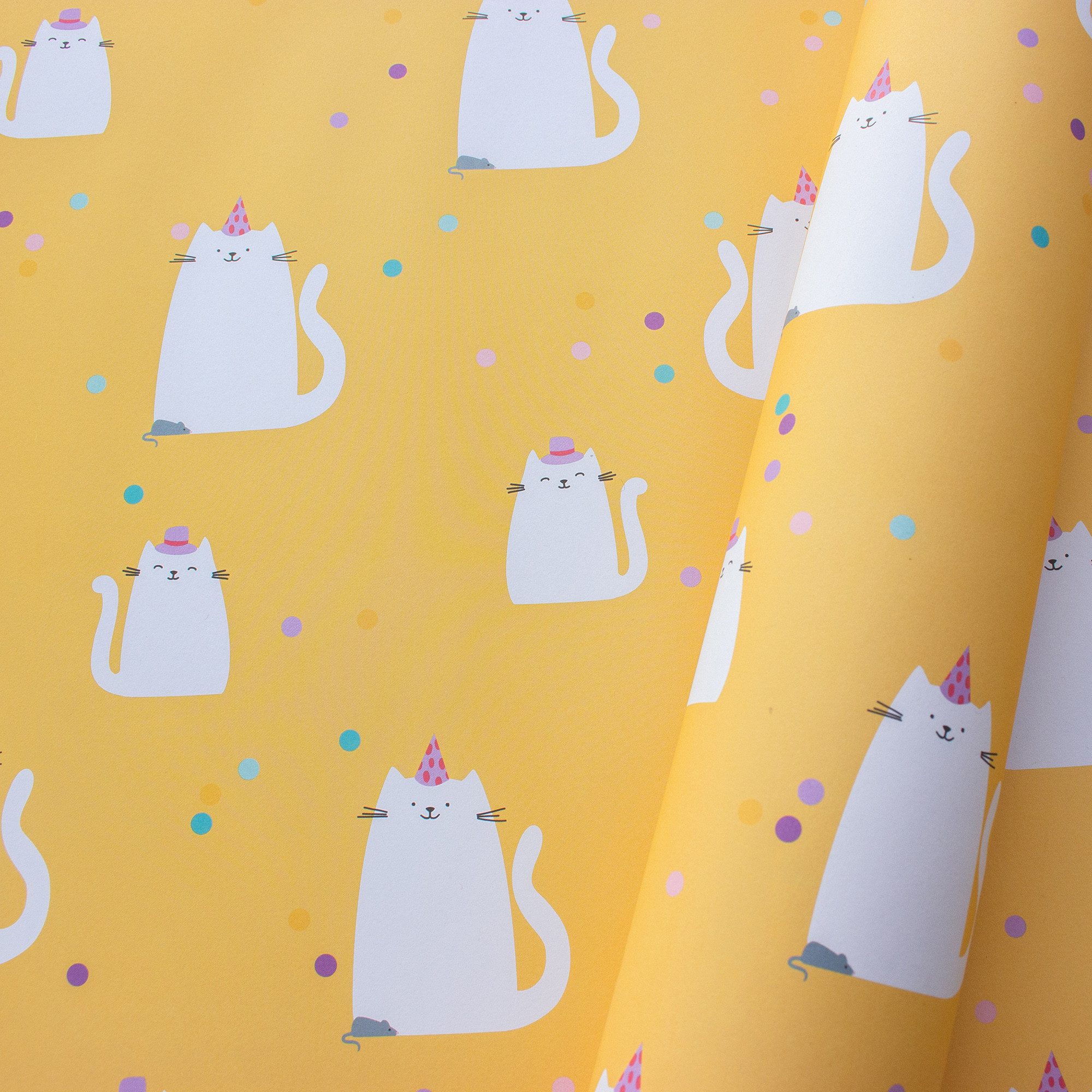 Bow & Hummingbird Geschenkpapier Geschenkpapier Geburtstag mit Katzen „Confetti Cats“ Gelb, 69 × 48 cm, Bow & Hummingbird, 100% Recyclingpapier