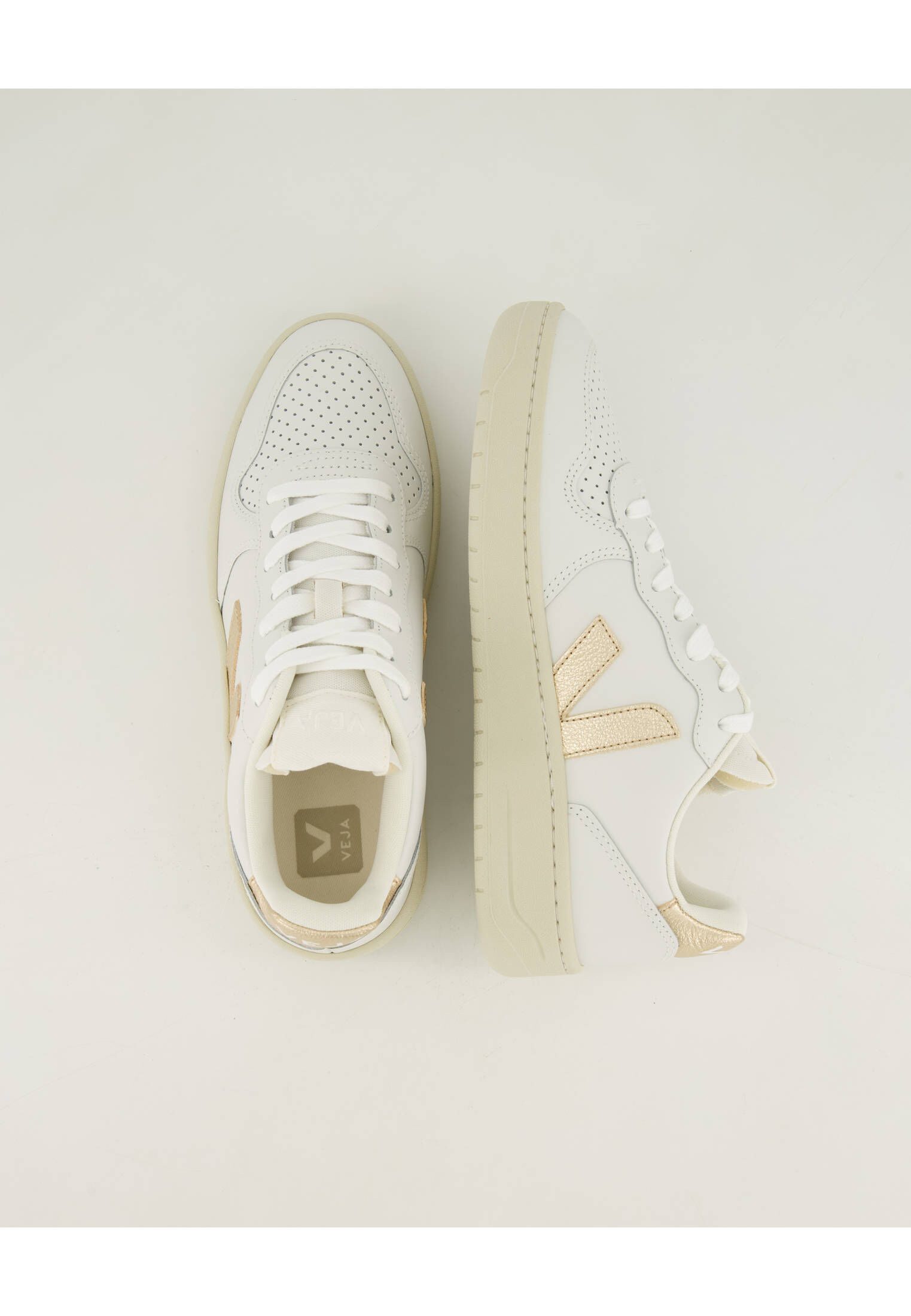 VEJA Damen Sneaker V-10 aus Leder günstig online kaufen