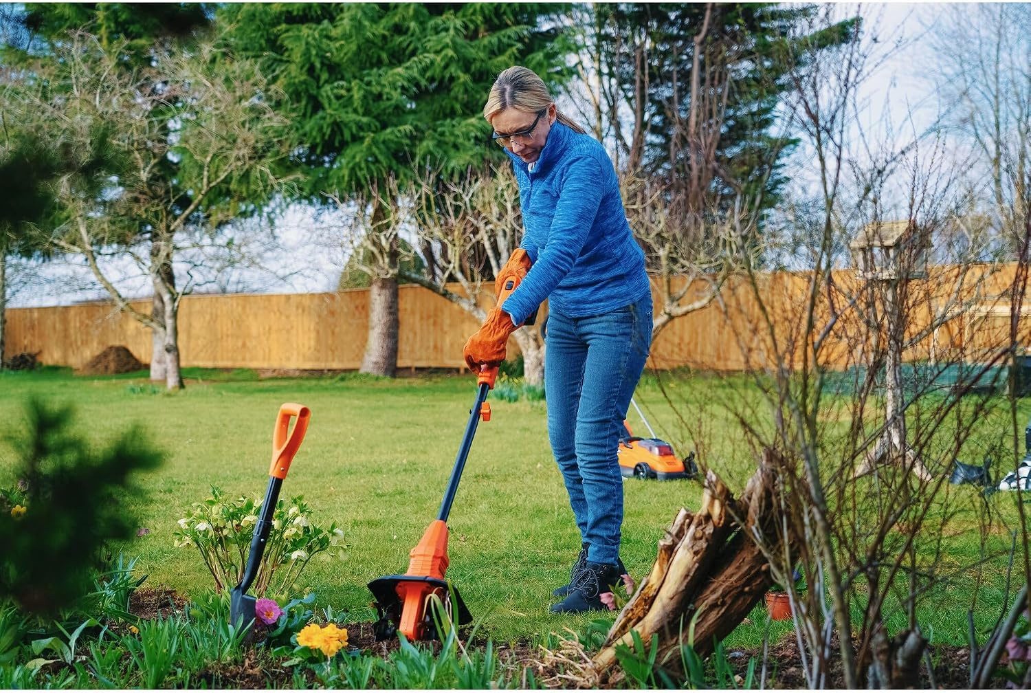 Black + Decker Akku-Motorhacke Motorhacke, 18 V, 2 Ah, mit Akku BETL1820L-QW, 1-St.