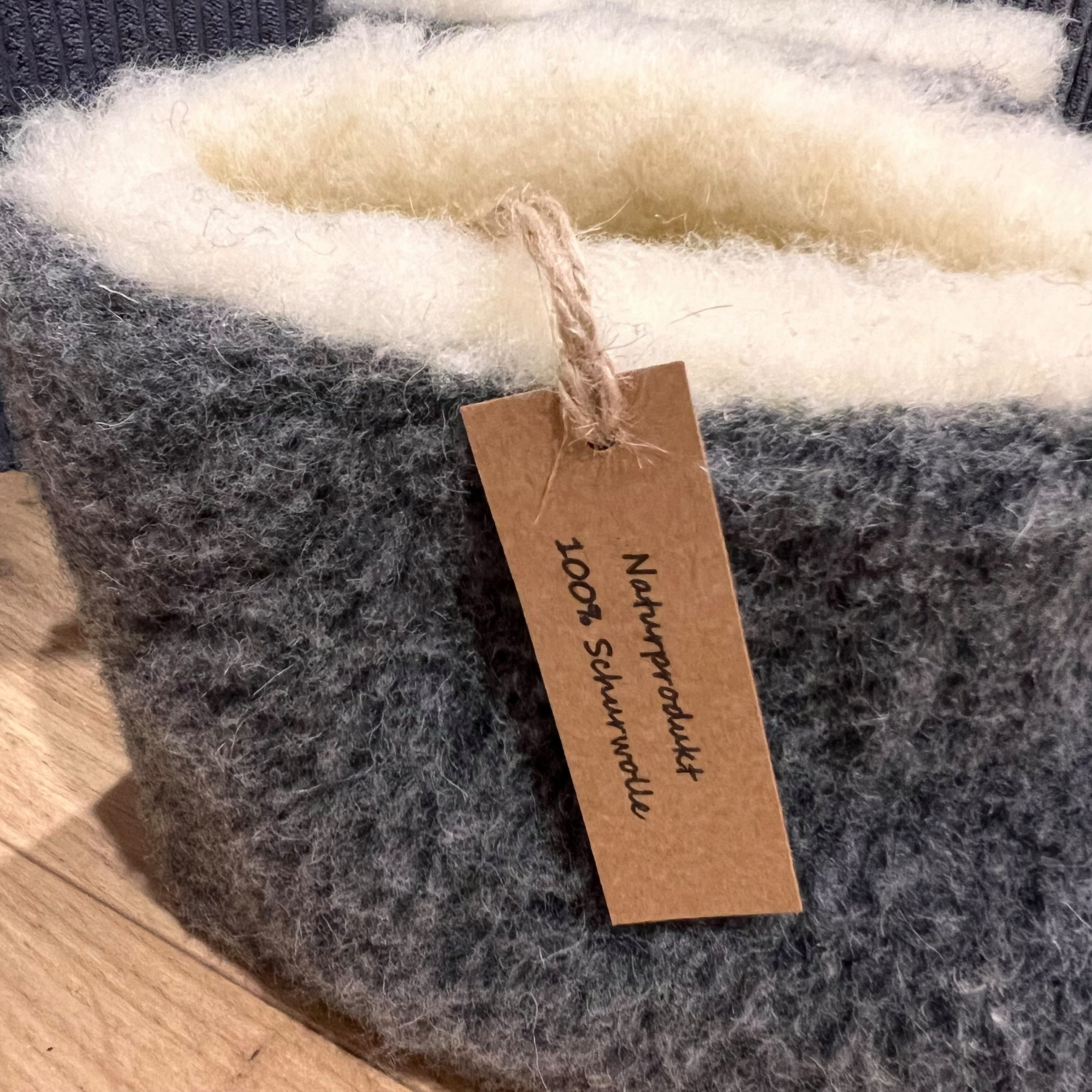 em-ka Hüttenschuhe Schurwolle Lammwolle Winter Warme Wollsocke Hausschuhe Hausschuh Füßwarmer für Damen und Herren Naturprodukt aus Schafwolle