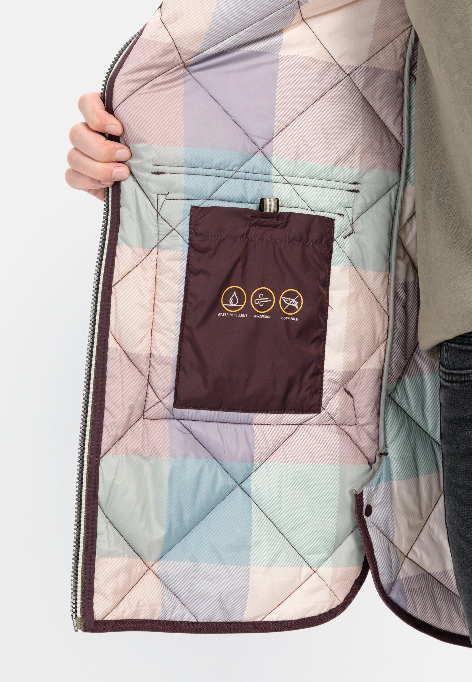 camel active Steppmantel aus recyceltem Polyester Langarm Markenlabel