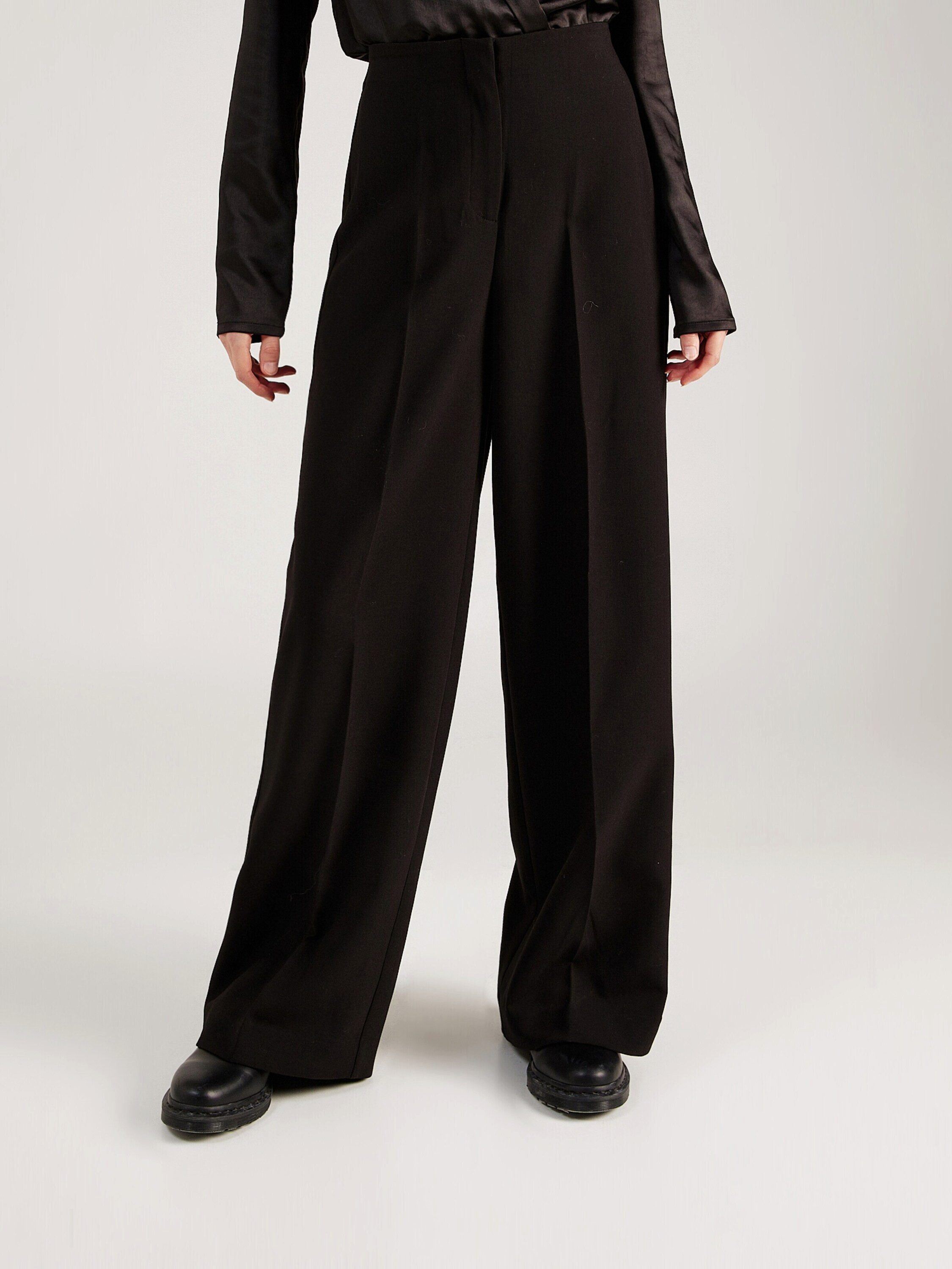 SOAKED IN LUXURY Stoffhose Corinne (1-tlg) günstig online kaufen