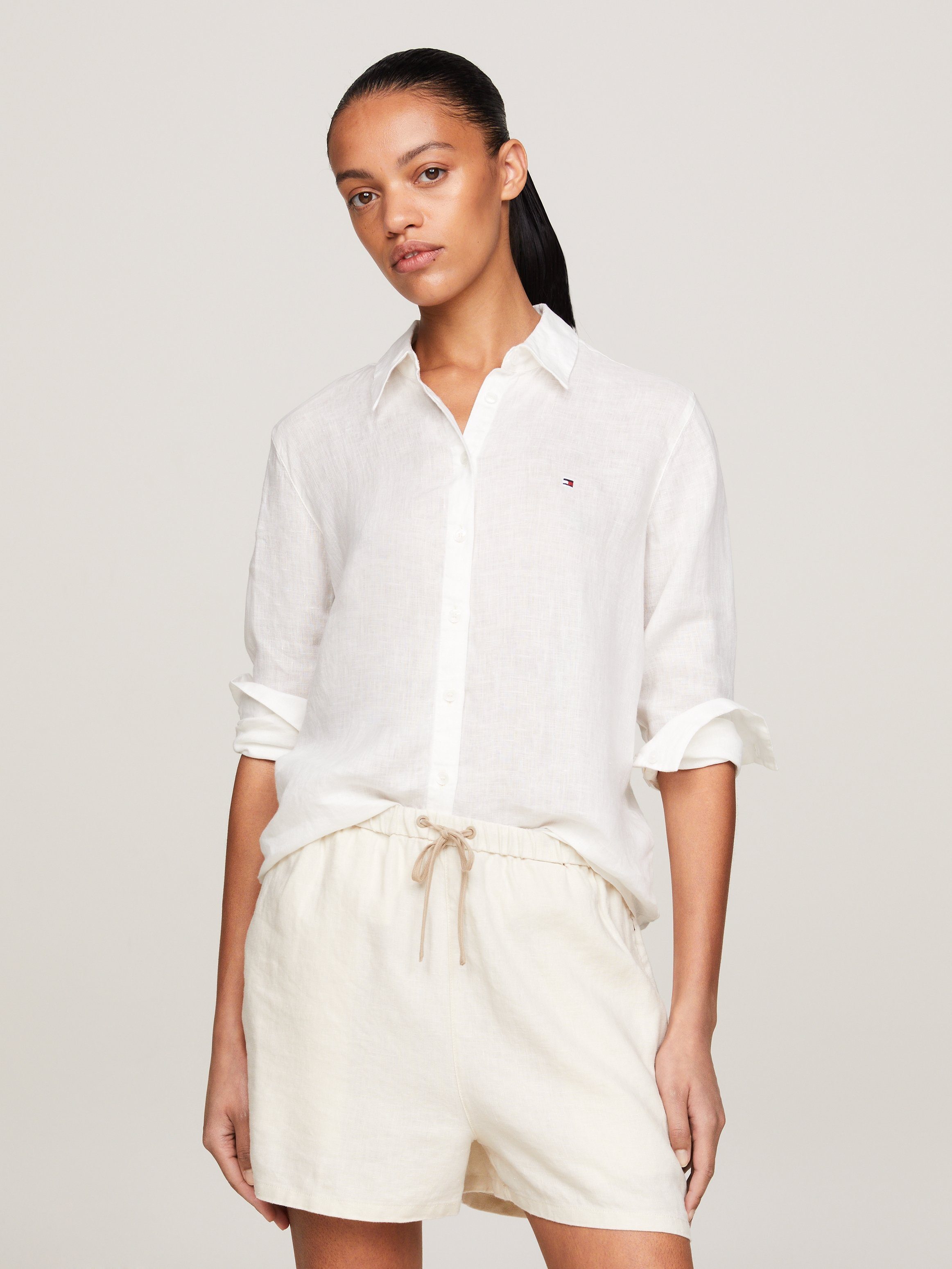 Tommy Hilfiger Hemdbluse LINEN RELAXED SHIRT LS mit Logostickerei auf der Brust