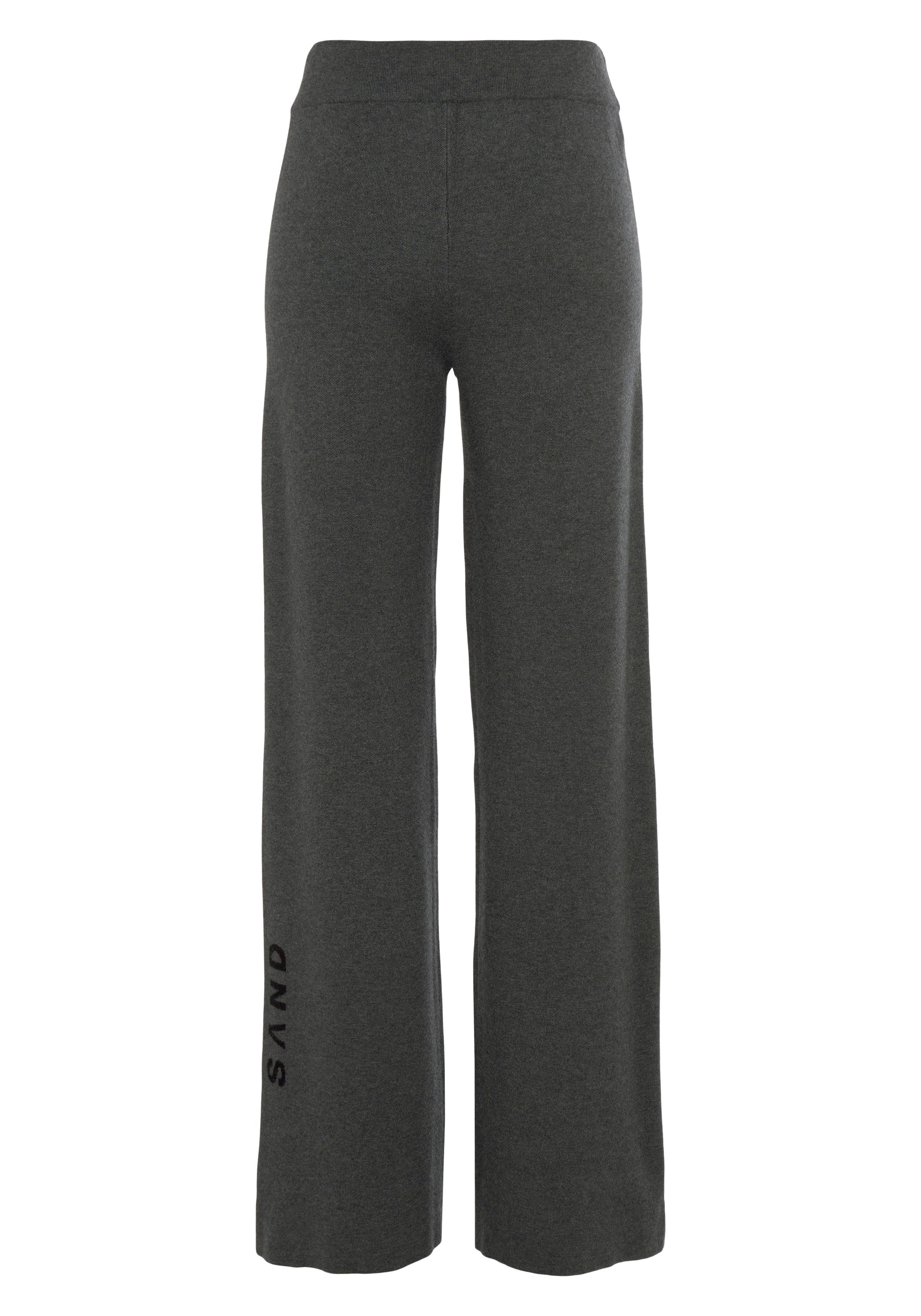 Elbsand Strickhose mit weitem Bein und eingestricktem Logo, Loungewear – Bild 4 von 5