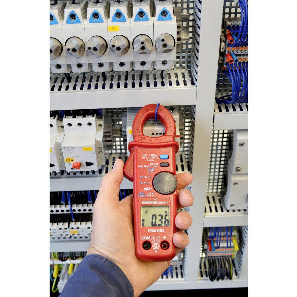 Benning Spannungsprüfer Benning CM 2-1 Stromzange, Hand-Multimeter digital LoZ CAT IV 300 V, (CM 2-1)