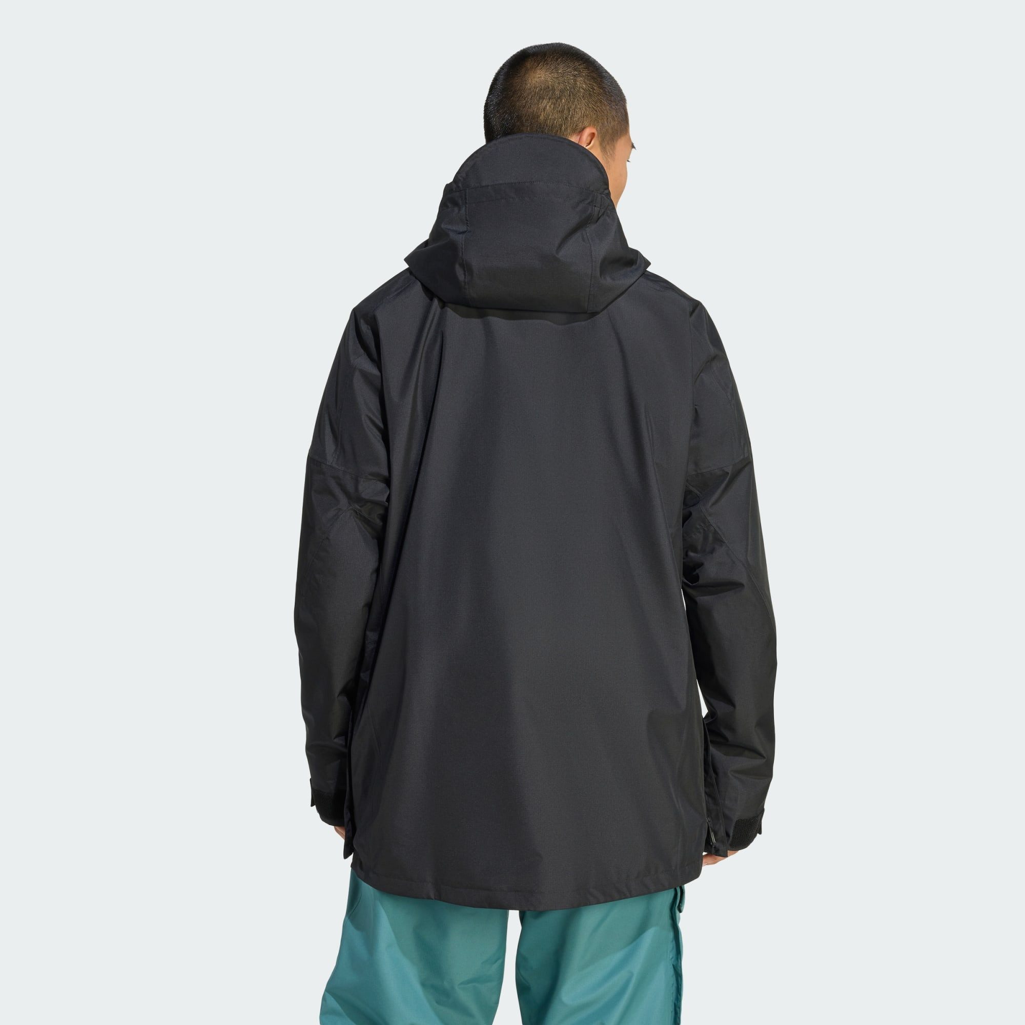 adidas TERREX Winterjacke TERREX XPLORIC 2 LAYER LINED CLIMAPROOF ANORAK (1-St)