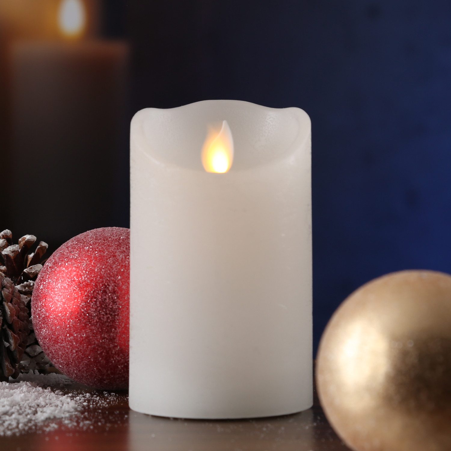 MARELIDA LED-Kerze mit beweglicher Flamme Echtwachs Rustik-Optik H: 12,5cm Timer weiß, LED Classic, warmweiß (2100K bis 3000K)