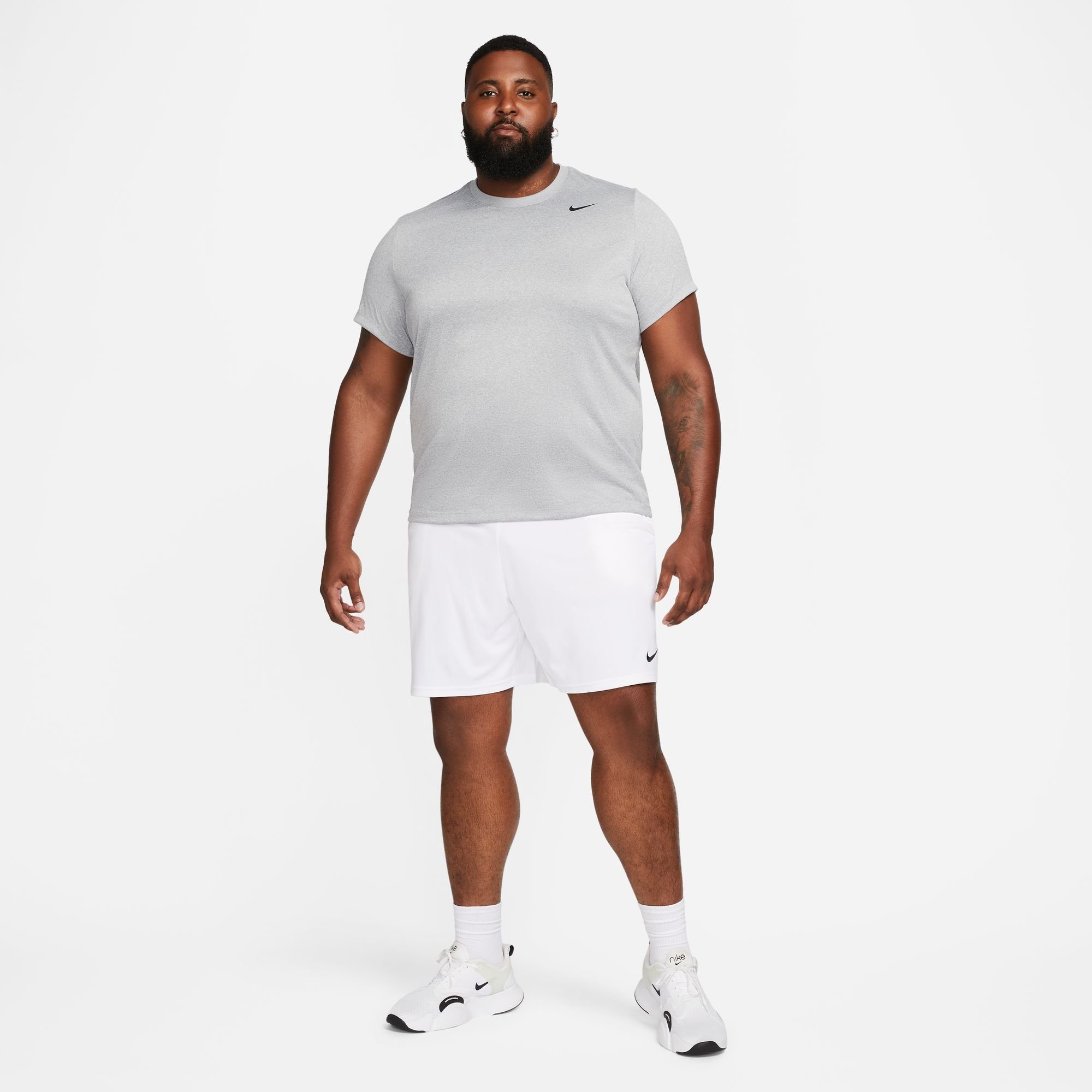 DRI-FIT MEN'S Trainingsshirt Nike SILVER/HTR/BLACK T-SHIRT LEGEND TUMBLED GREY/FLT FITNESS