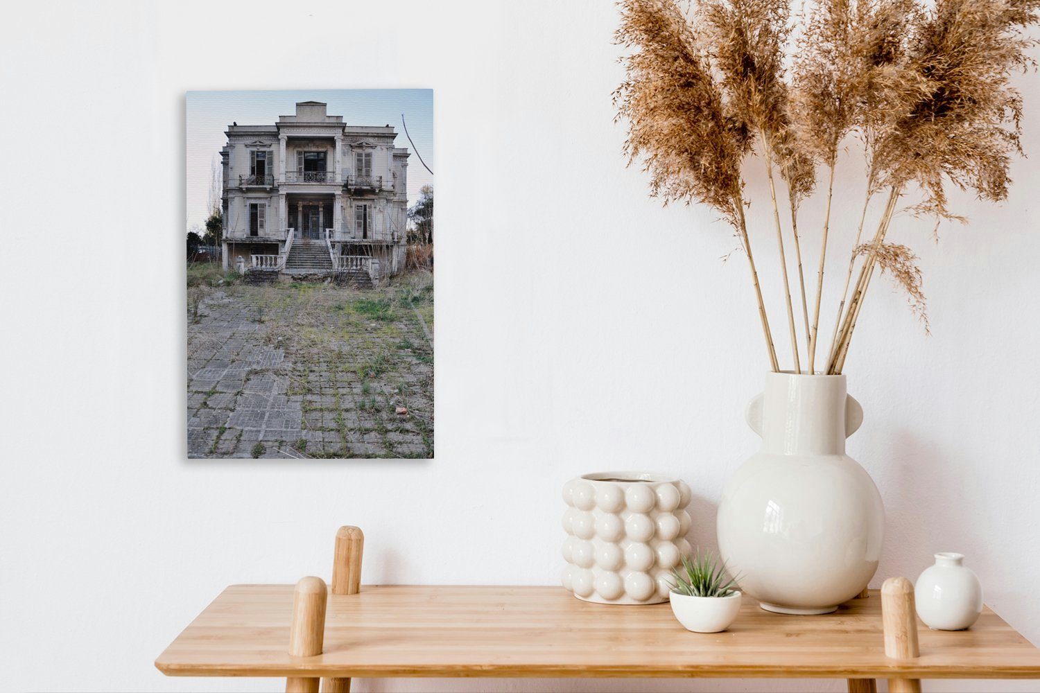 OneMillionCanvasses® Leinwandbild Neoklassisches verlassenes Haus, (1 cm fertig Leinwandbild 20x30 Gemälde, Zackenaufhänger, bespannt St), inkl