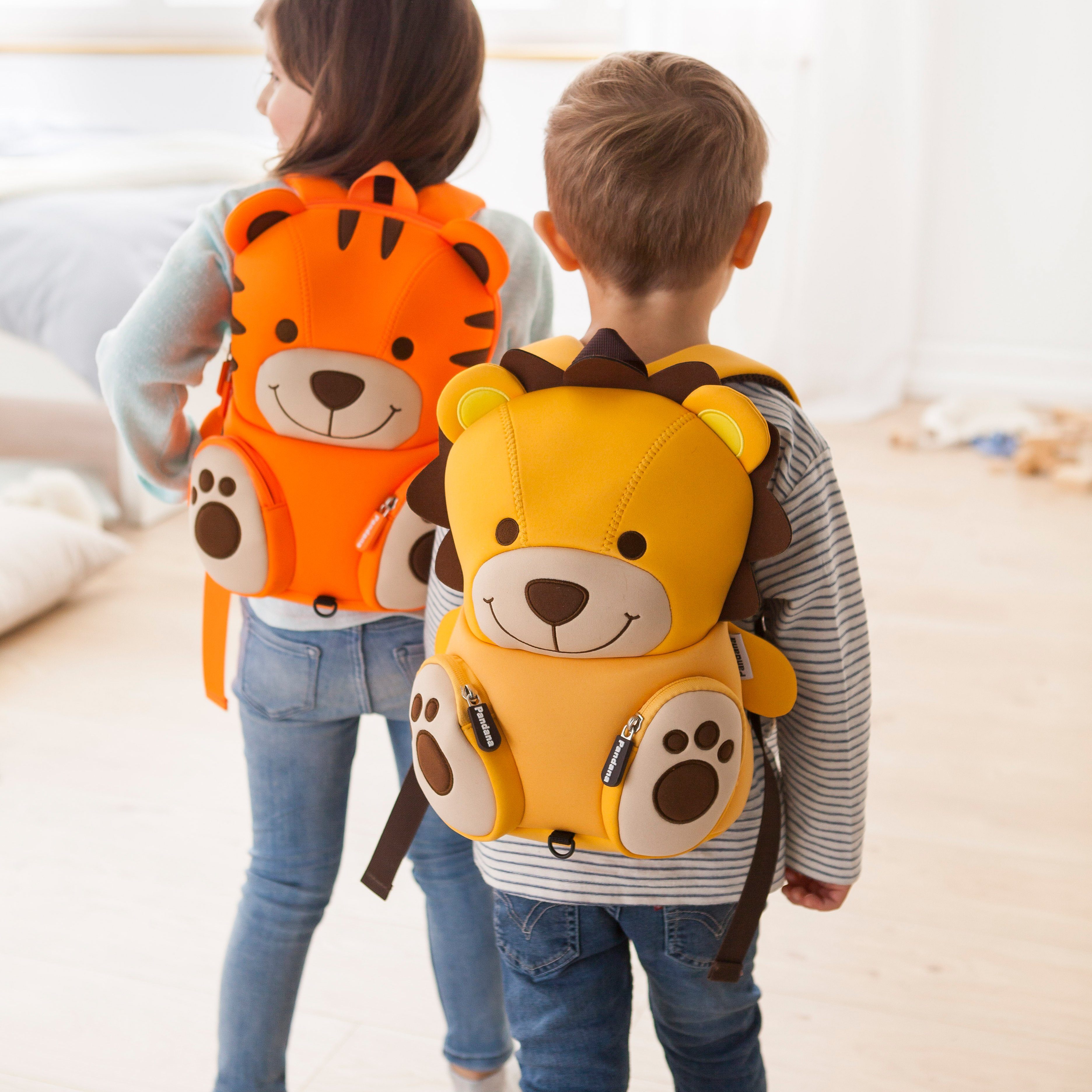 und Pandana Kinderrucksack und mit Kinderrucksack strapazierfähiges Anti-Lost-System, Lenny pflegeleichtes waschbar Löwe Neopren-Material, Brustgurt