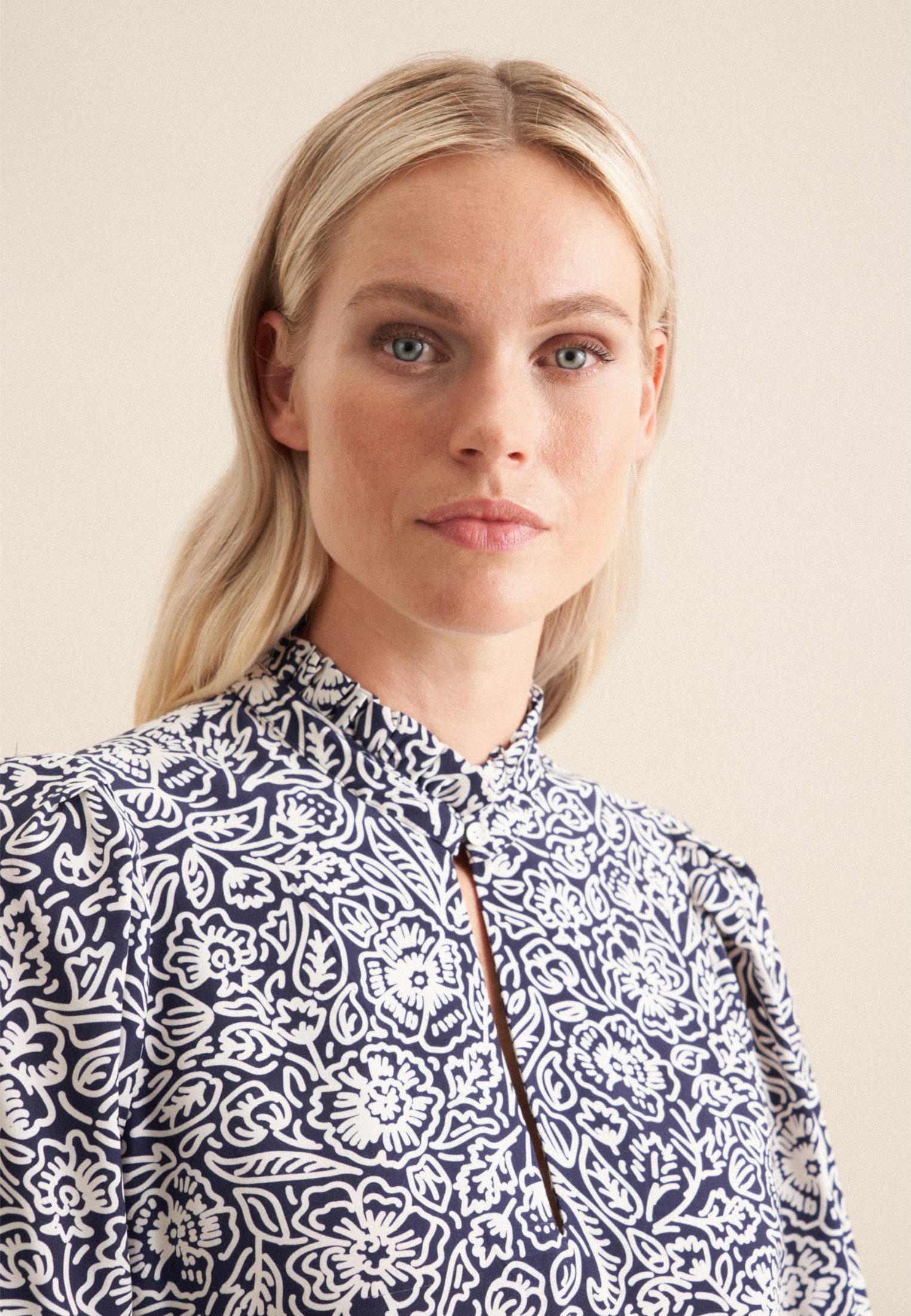 seidensticker Shirtbluse Schwarze Rose 1/2 Rundhals Floral