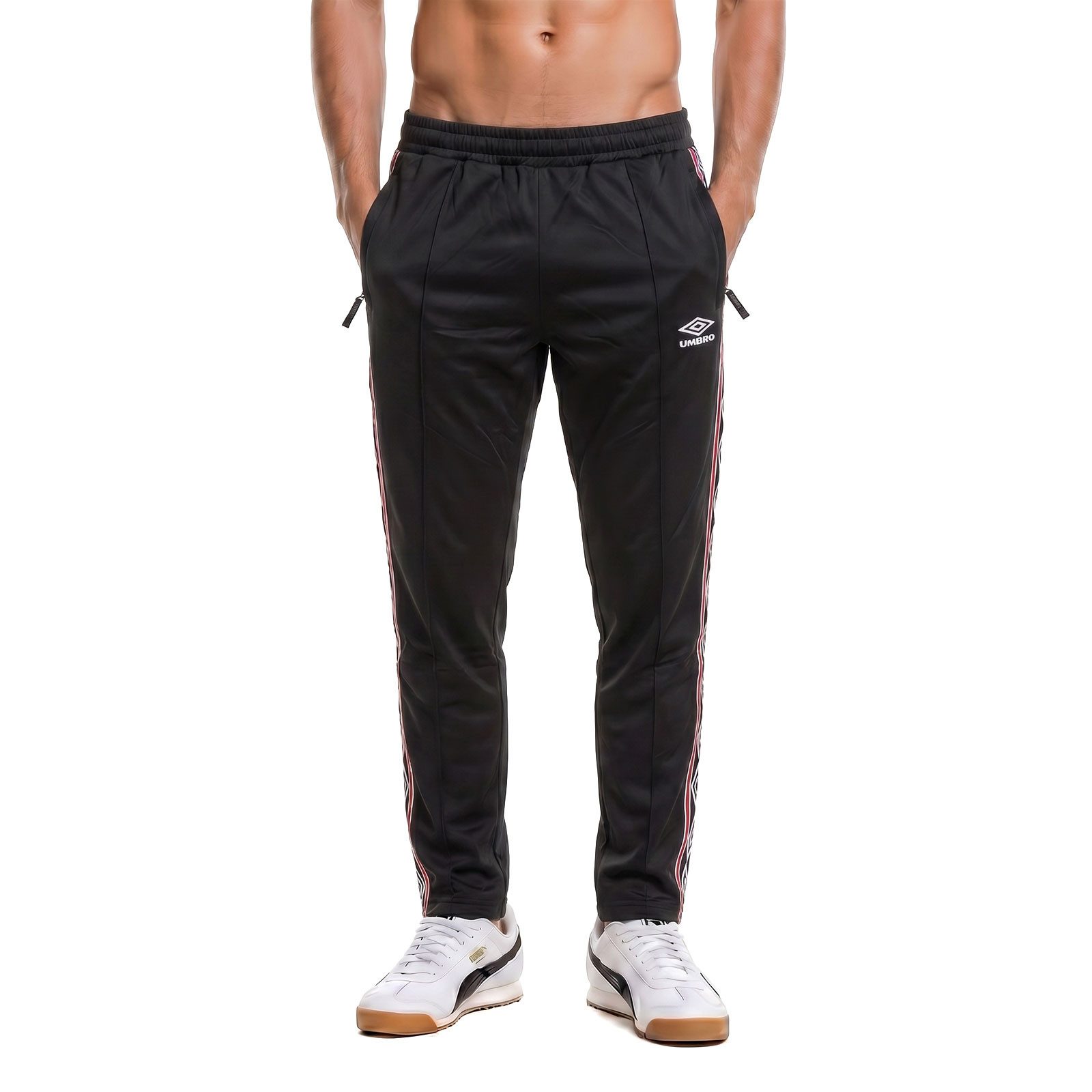 Umbro Jogginghose Hose Umbro Taped Markante Seitenstreifen mit Logo-Print